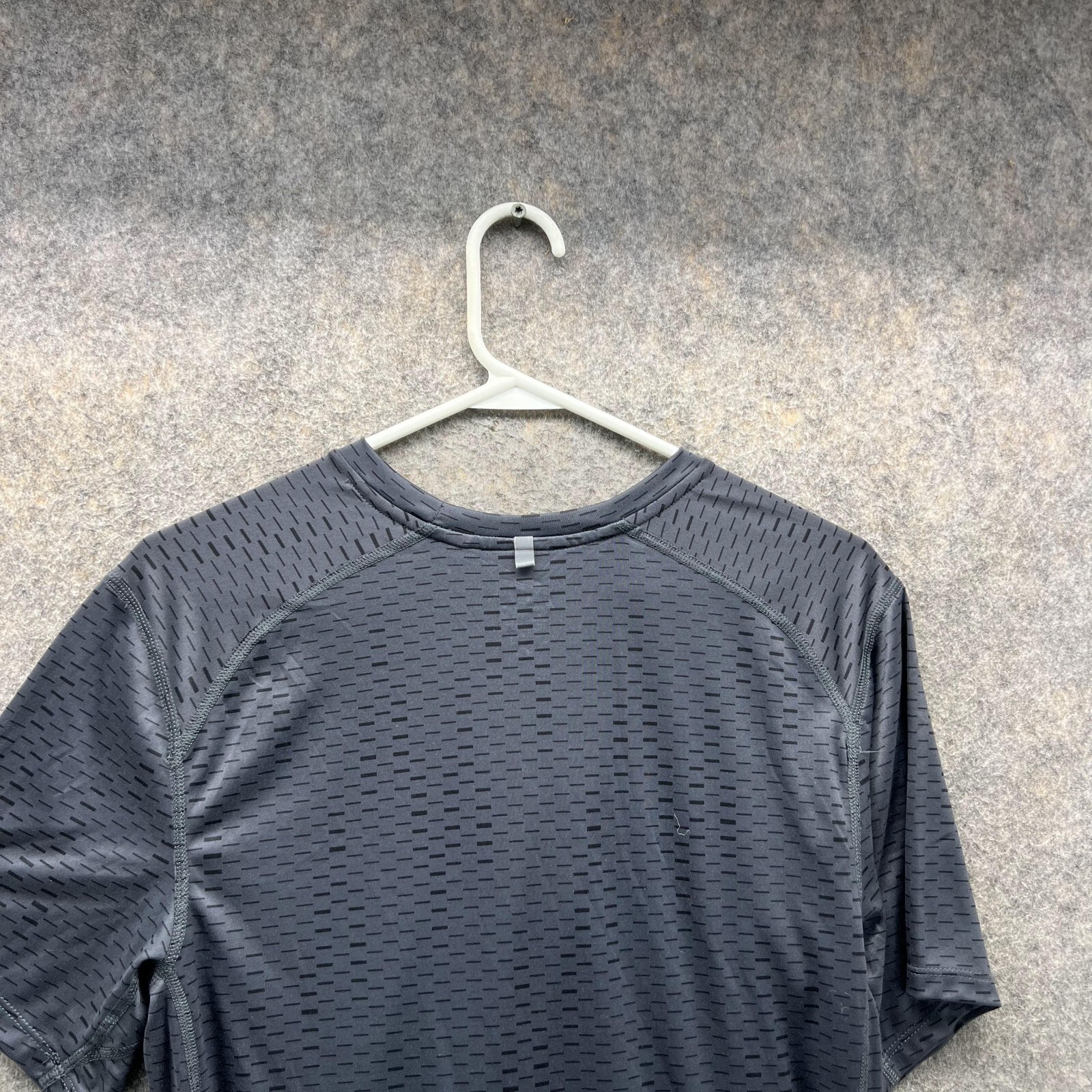 Nike Shirt Men Medium Black Athletic Dri fit Polyester Miler Fuse SS Running