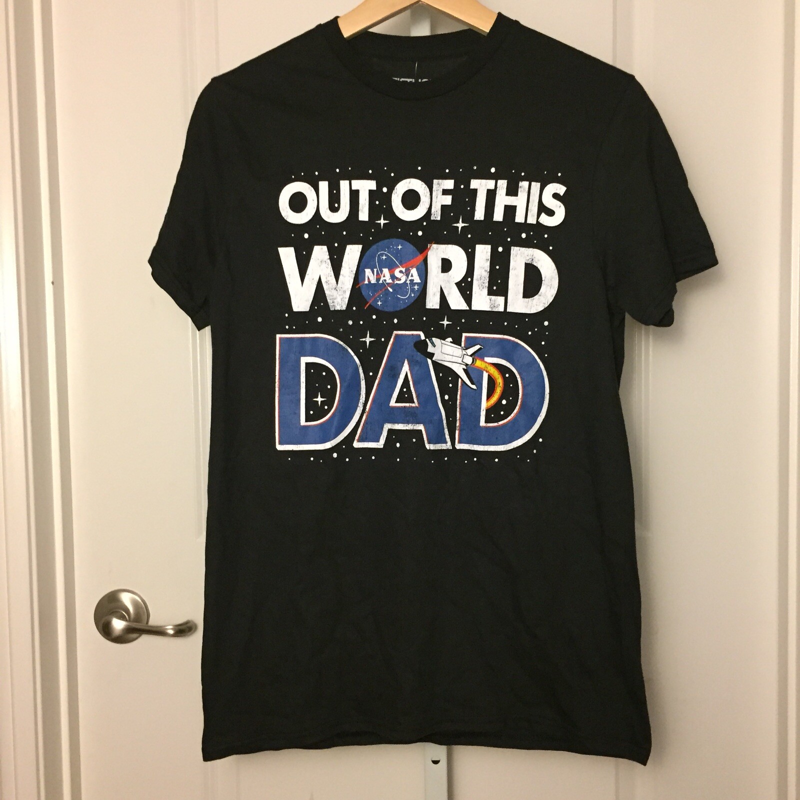 Fifth Sun Mens NASA Out of this World Dad Space Black Fathers Day Size Small NWT