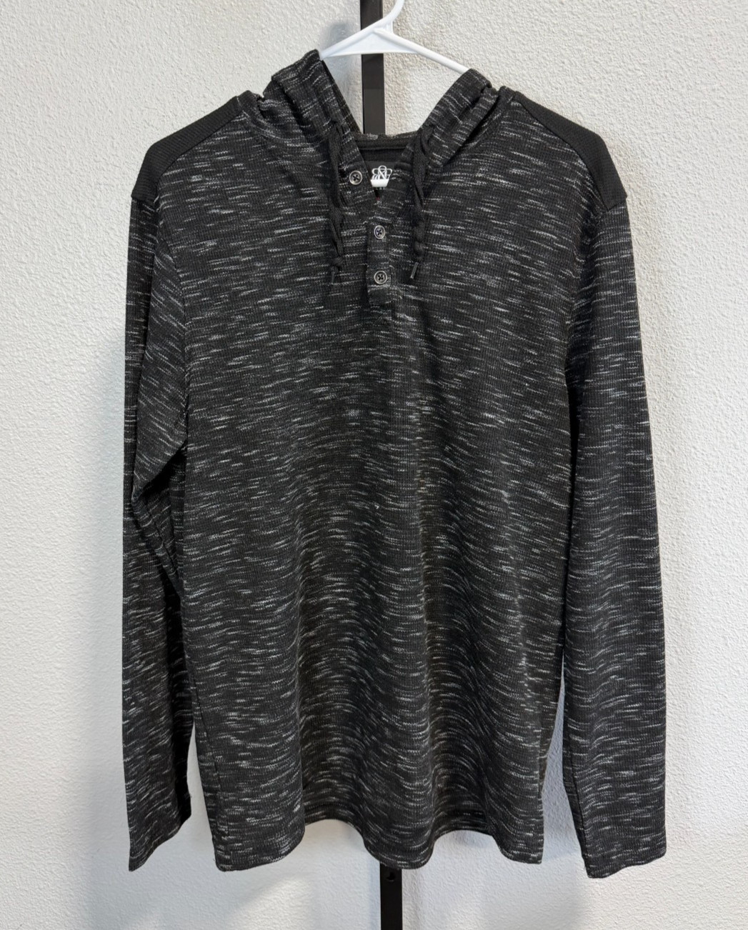 Rock & Republic Men Pullover Hooded Henley Long Sleeve Shirt Black/Grey Marled L
