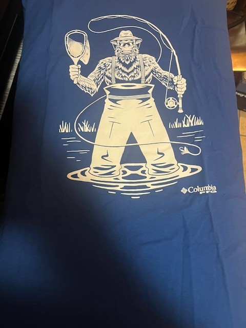 Columbia Mens Novelty Tee Blue and White XL 100% Cotton APE Fisherman