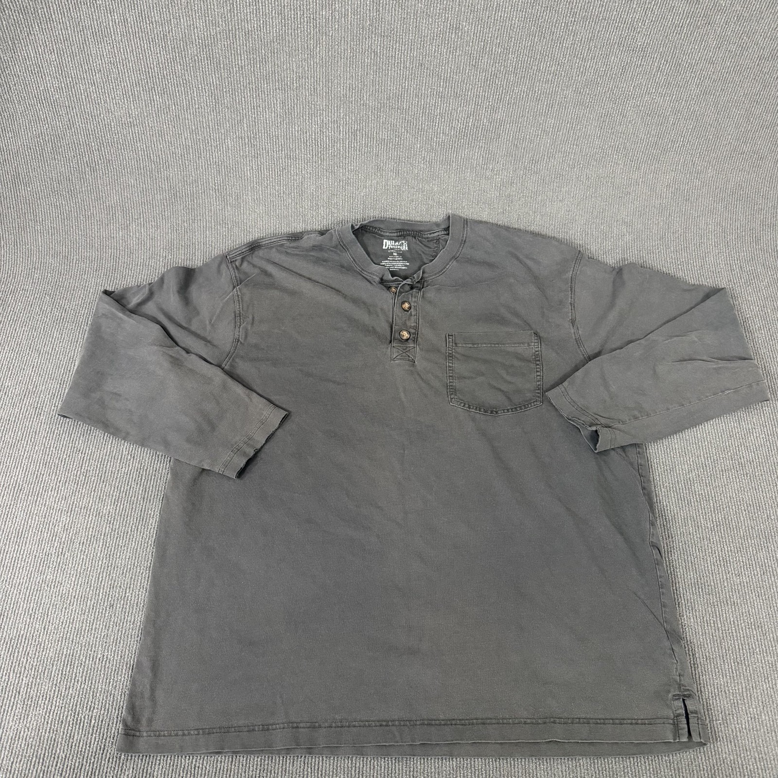 Duluth Trading Co Shirt Mens XL Gray Long Sleeve Henley Pocket Cotton Tagless