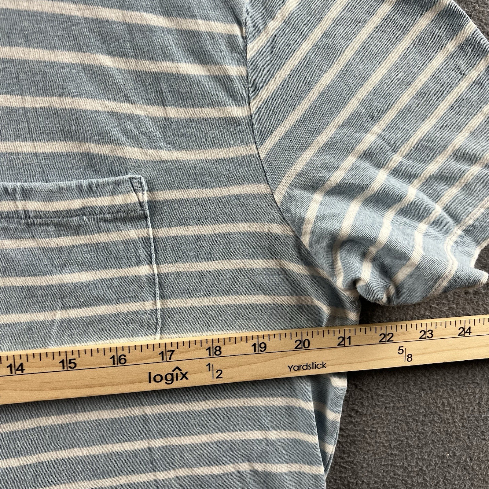 Faherty Shirt Mens Medium Blue Striped Pocket Tee 100% Cotton Nautical Preppy
