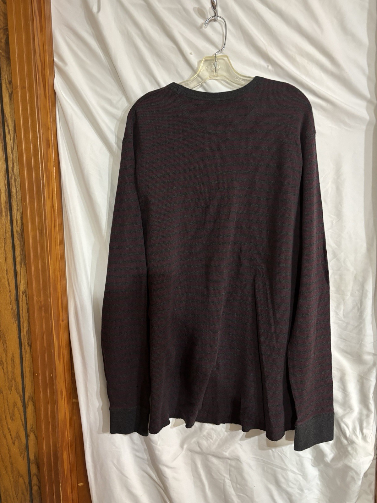 Sonoma Men&rsquo;s XXL L/S Pullover Tshirt Gray Burgundy Stripe