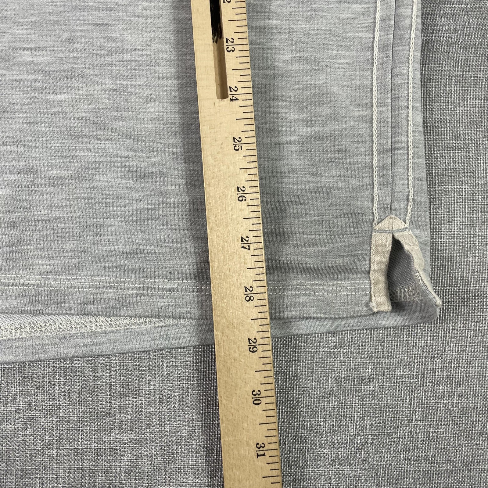 Tommy Bahama Shirt Mens XL Gray V Neck Tagless Stretch Tee Lightweight Jersey