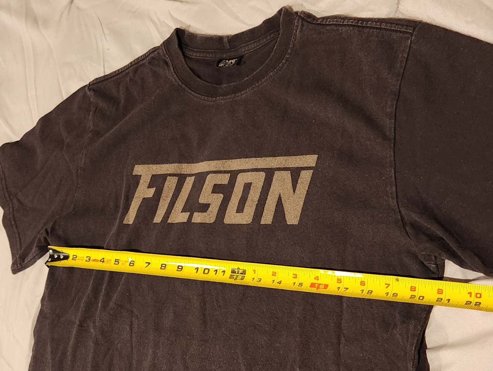 Filson Men&rsquo;s Size M T-Shirt Black Spell-Out Logo Hike Camp Outdoor