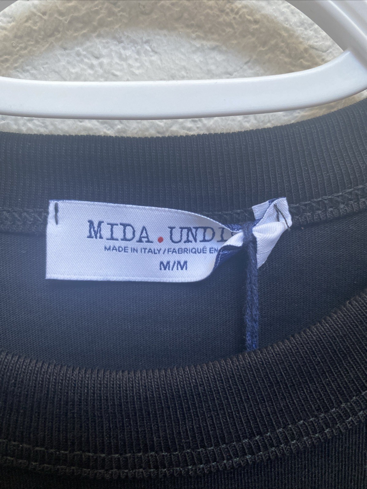 Mida Undici Italy Men&rsquo;s Medium Black T-Shirt Short Sleeve Crew Neck NWT