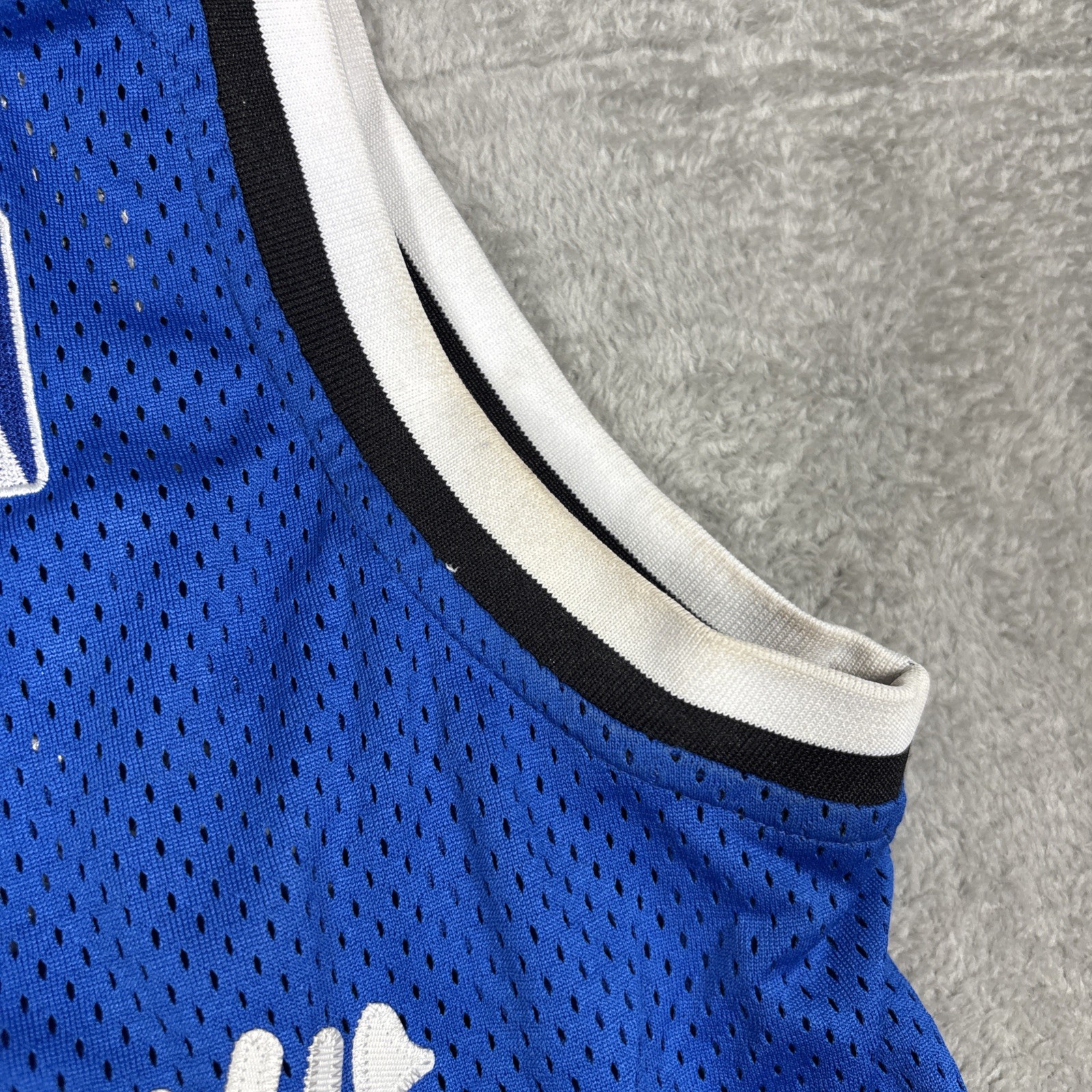 HEADGEAR CLASSICS Nipsey Hussle Victory Lap #60 Crenshaw Jersey Size S