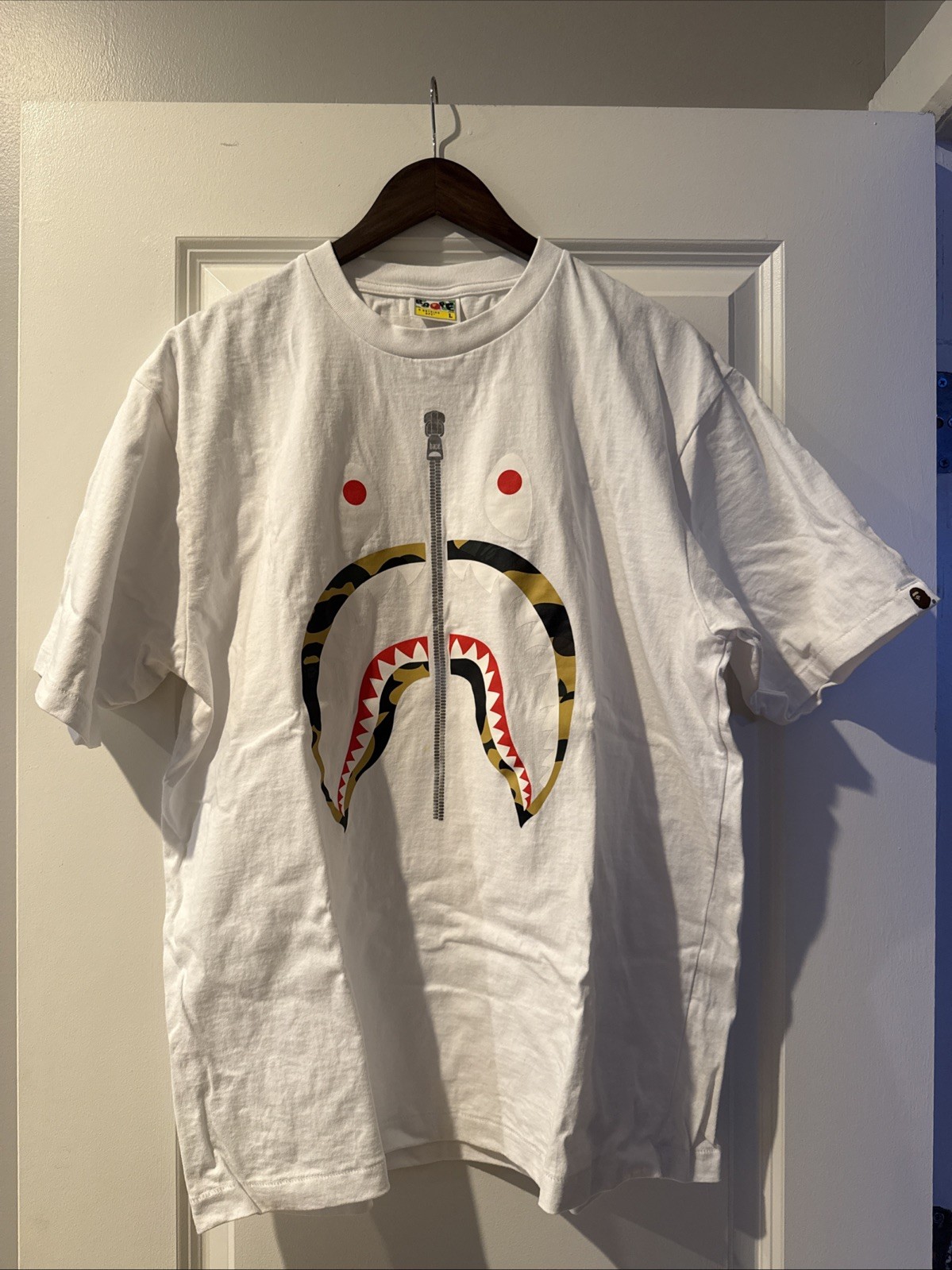 Bape Shark Tee 1st Camo Graphic T Shirt A Bathing Ape White Mens Size L