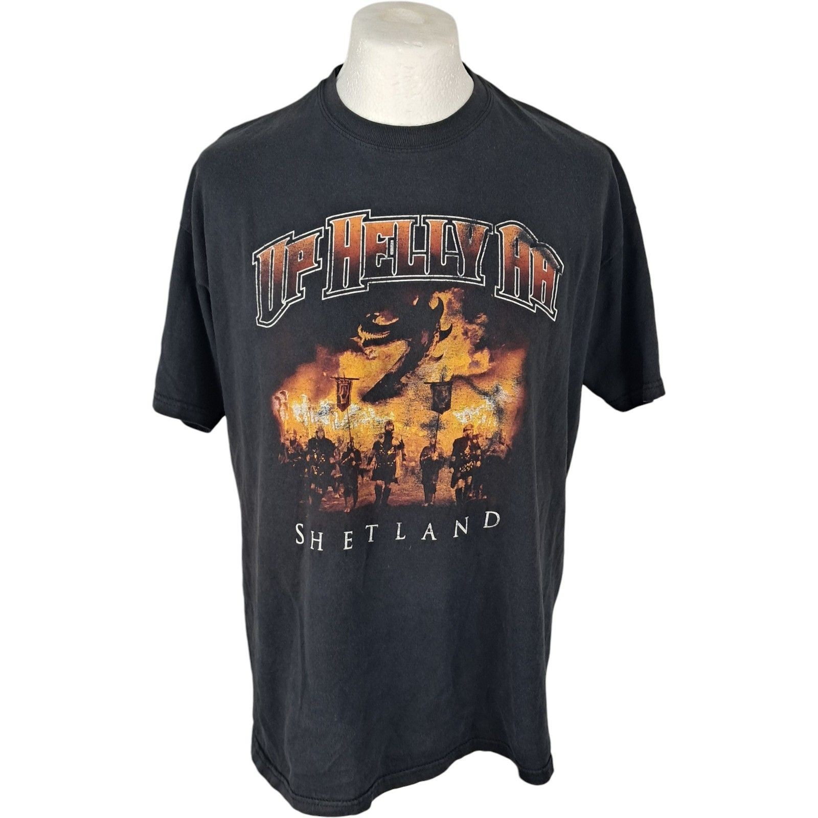 UP HELLY AA T Shirt XL Men&rsquo;s Black Vintage Shetland Fire Festival Viking Graphic