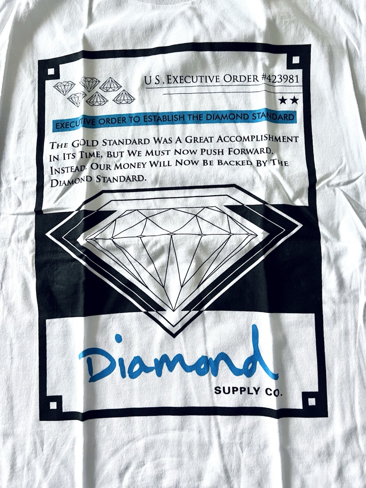 NEW Diamond Supply Co. T-shirt Tee Shirt M Medium White Standard Blue Money DS