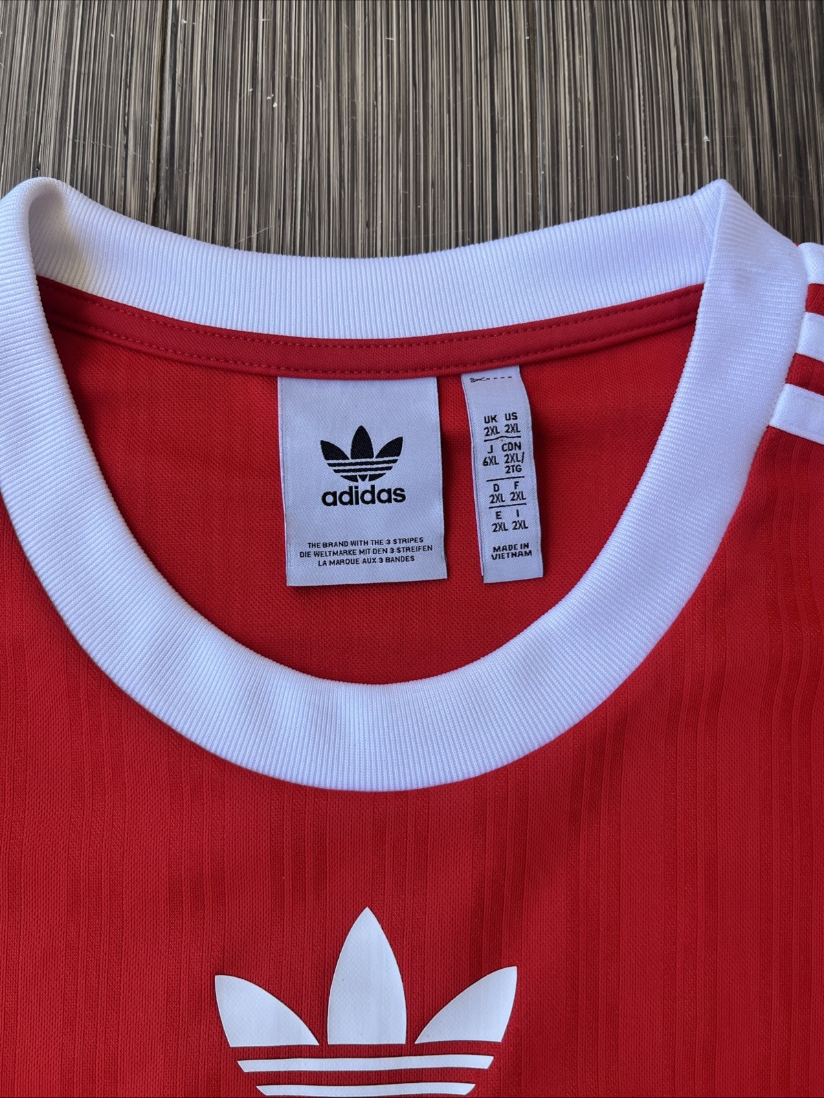 Adidas Original Trefoil Adicolor PolyTee Shirt Men Size L IM9458 Red Scarlet