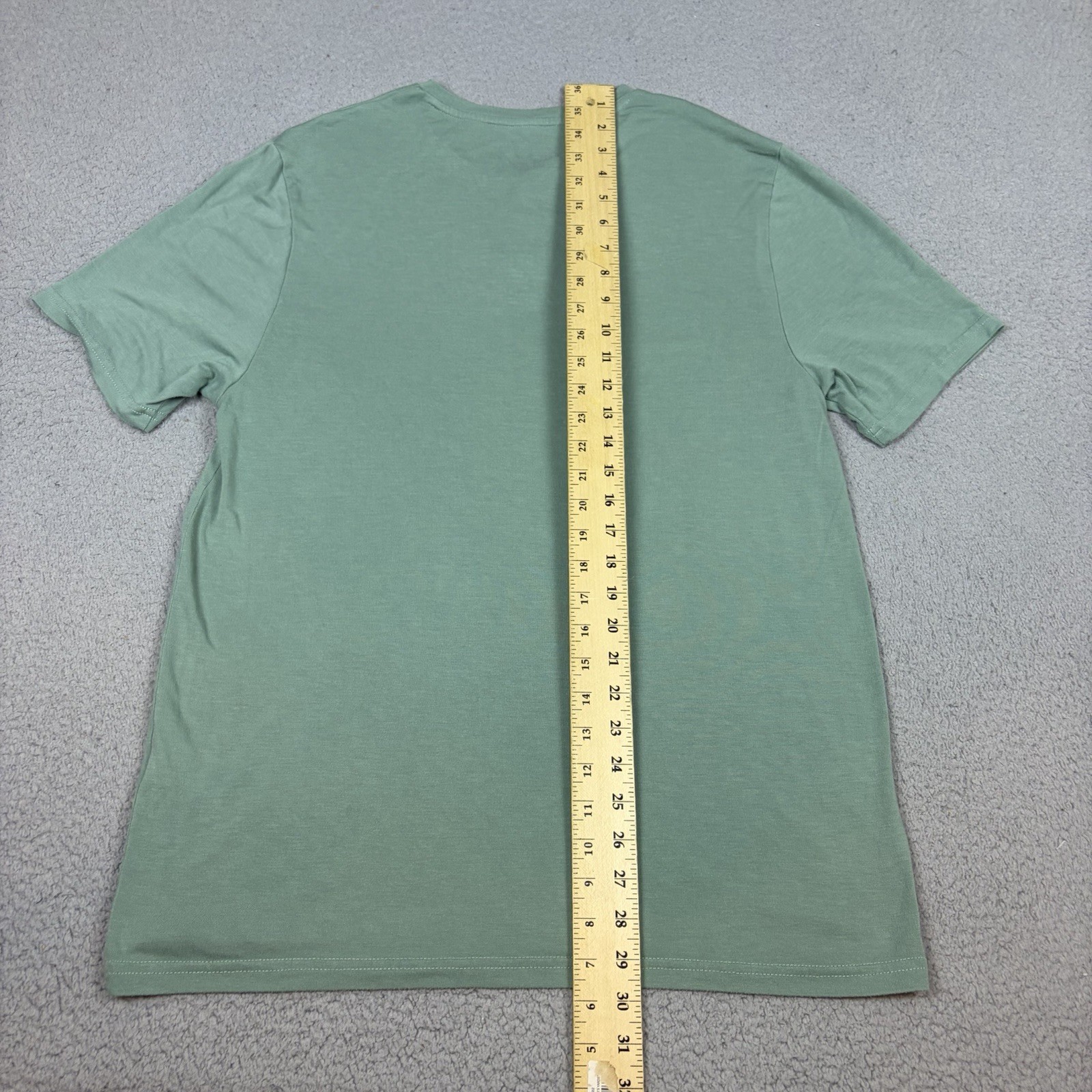 Free Fly Shirt Mens L Green Bamboo Performance Short Sleeve Chest Pocket Tee