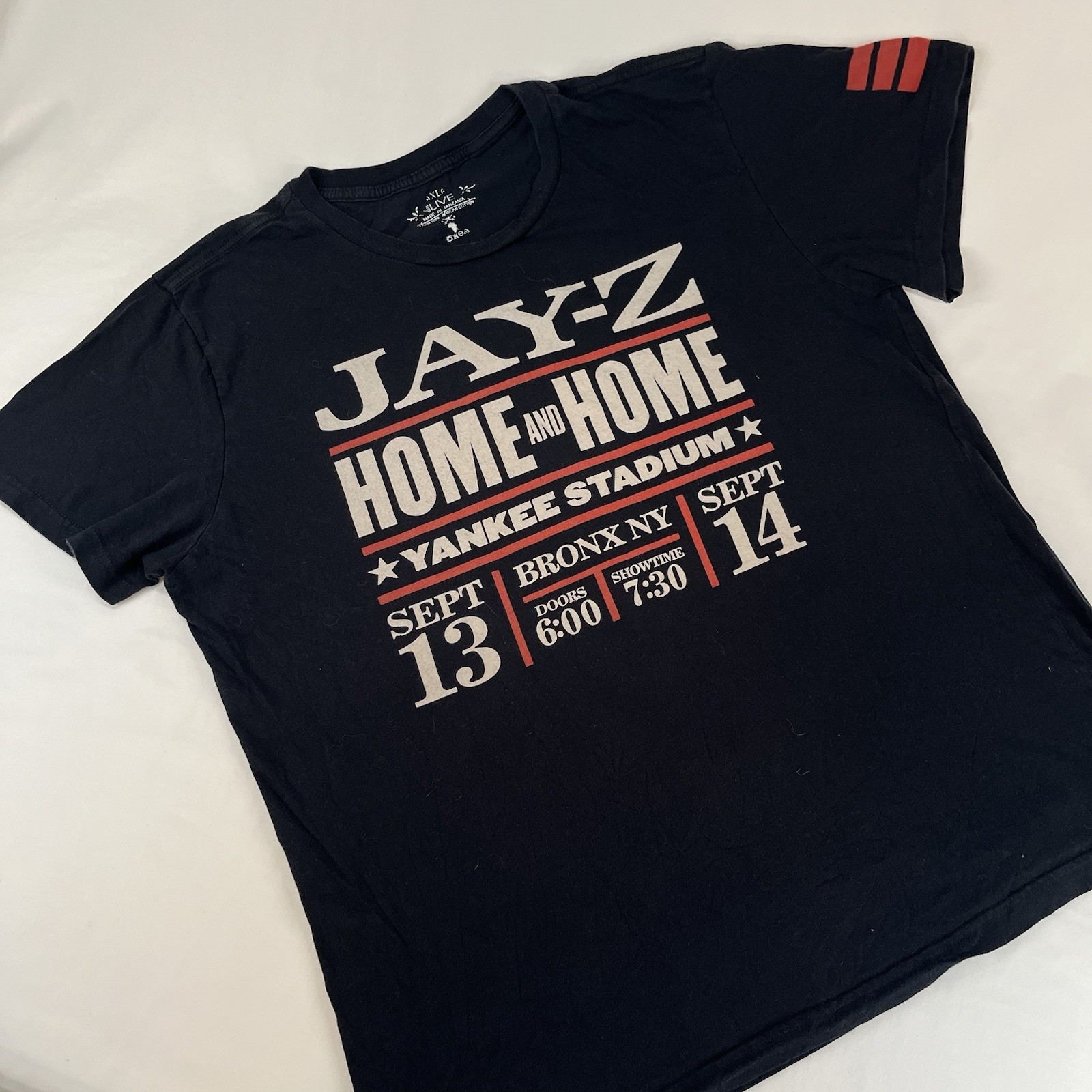 JAY-Z Home and Home Yankee Stadium Concert T-shirt 2010 Size XL 3 Red Stripes