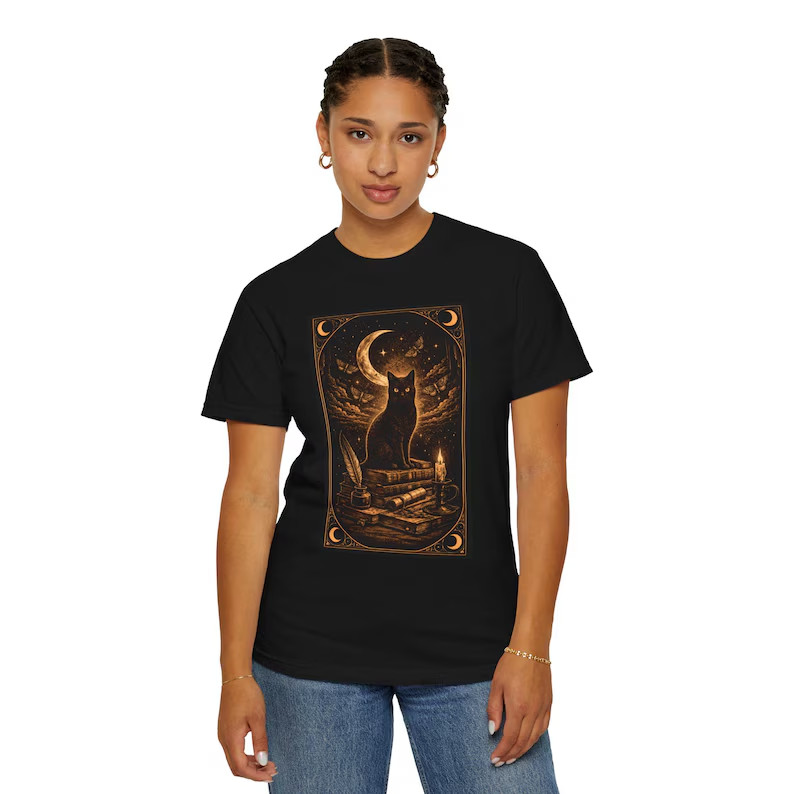 Gothic Mystic Black Cat Tarot T-shirt | Witchy Dark Academia Dark
