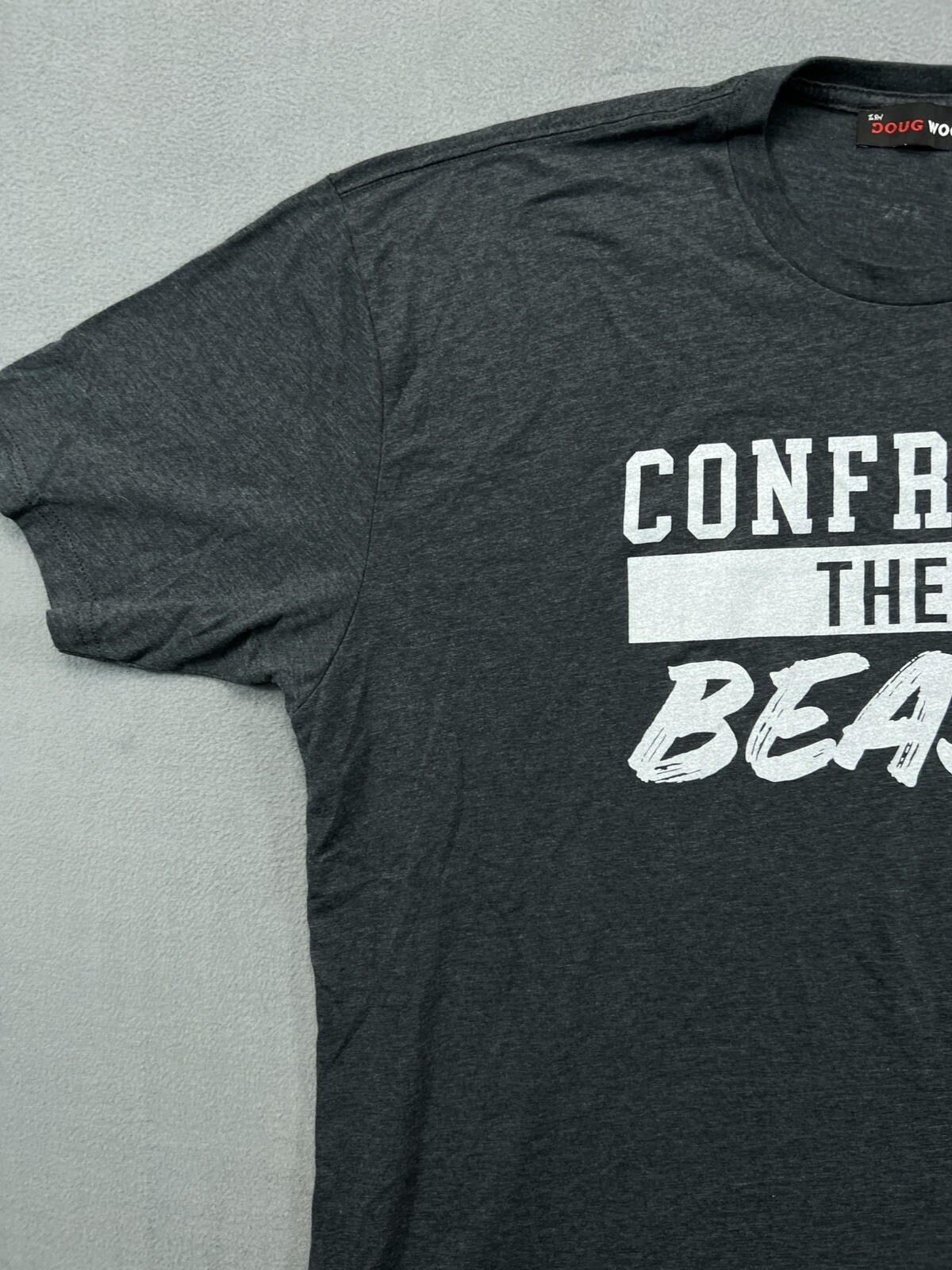 Doug Wood T Shirt Mens XL P2P 25in Gray Confront the Beast Tee Graphic