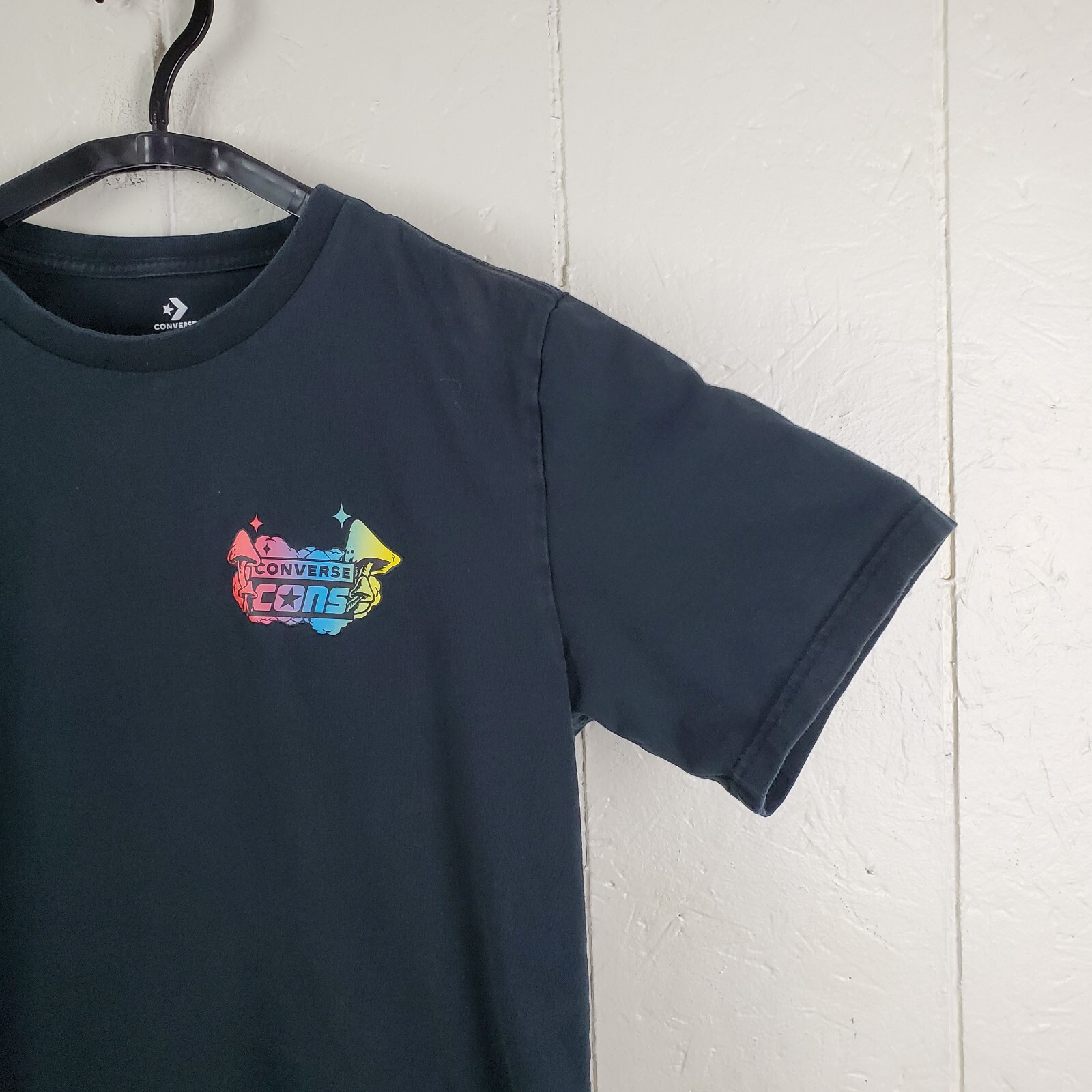 Converse Shirt Mens Medium Black Crew Neck Short Sleeve Graphic Stretch Pullover