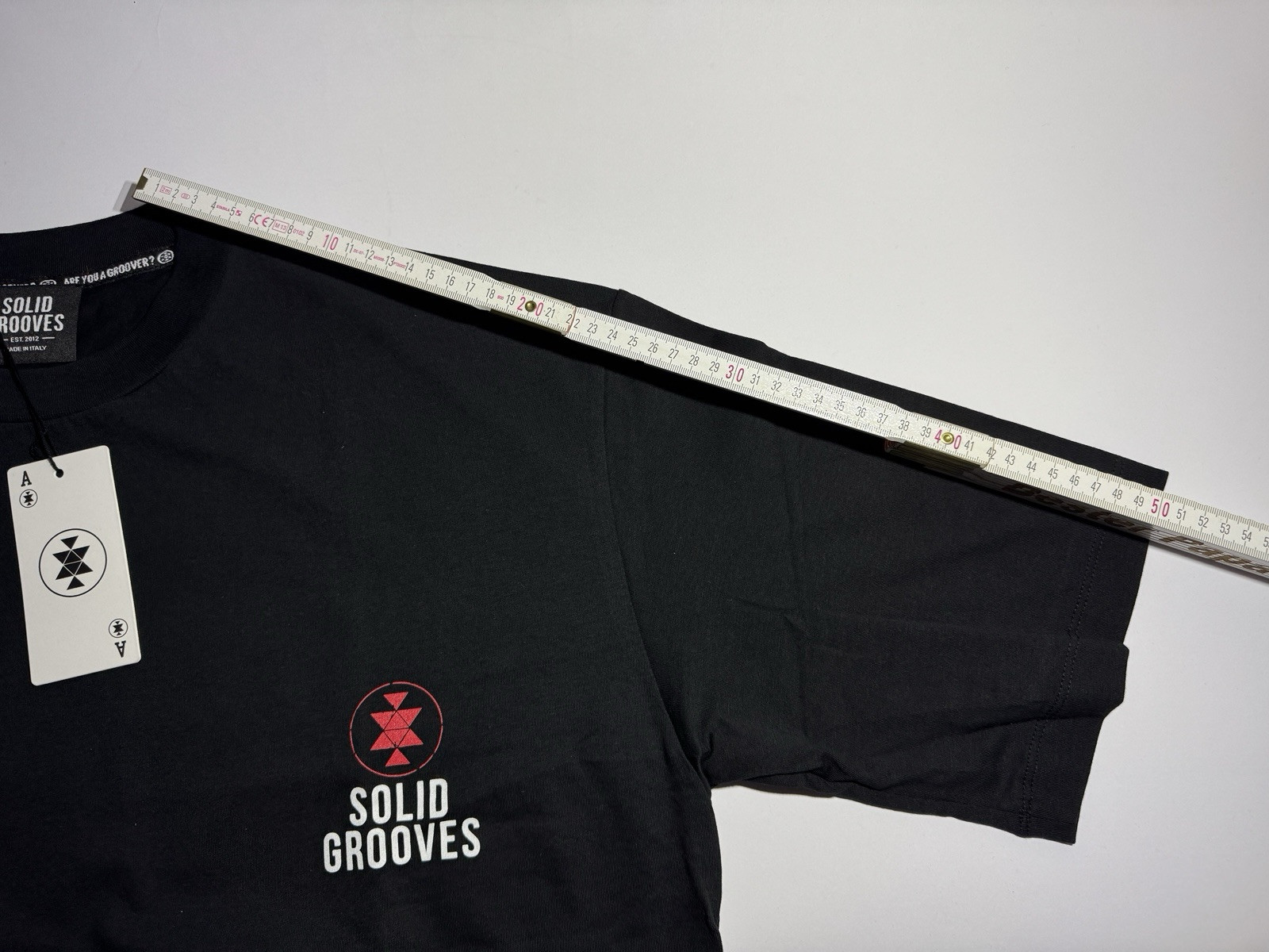 Solid Grooves UK T-SHIRT – NEW – Michael Bibi Pawsa Dennis Cruz