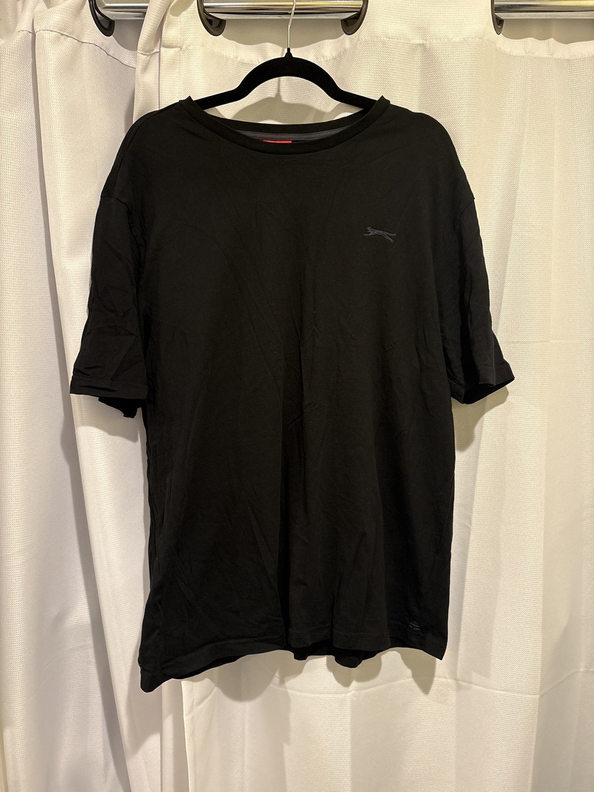 Slazenger Black T-Shirt Men&rsquo;s US 2XL Short Sleeve Crew Neck Embroidered Logo