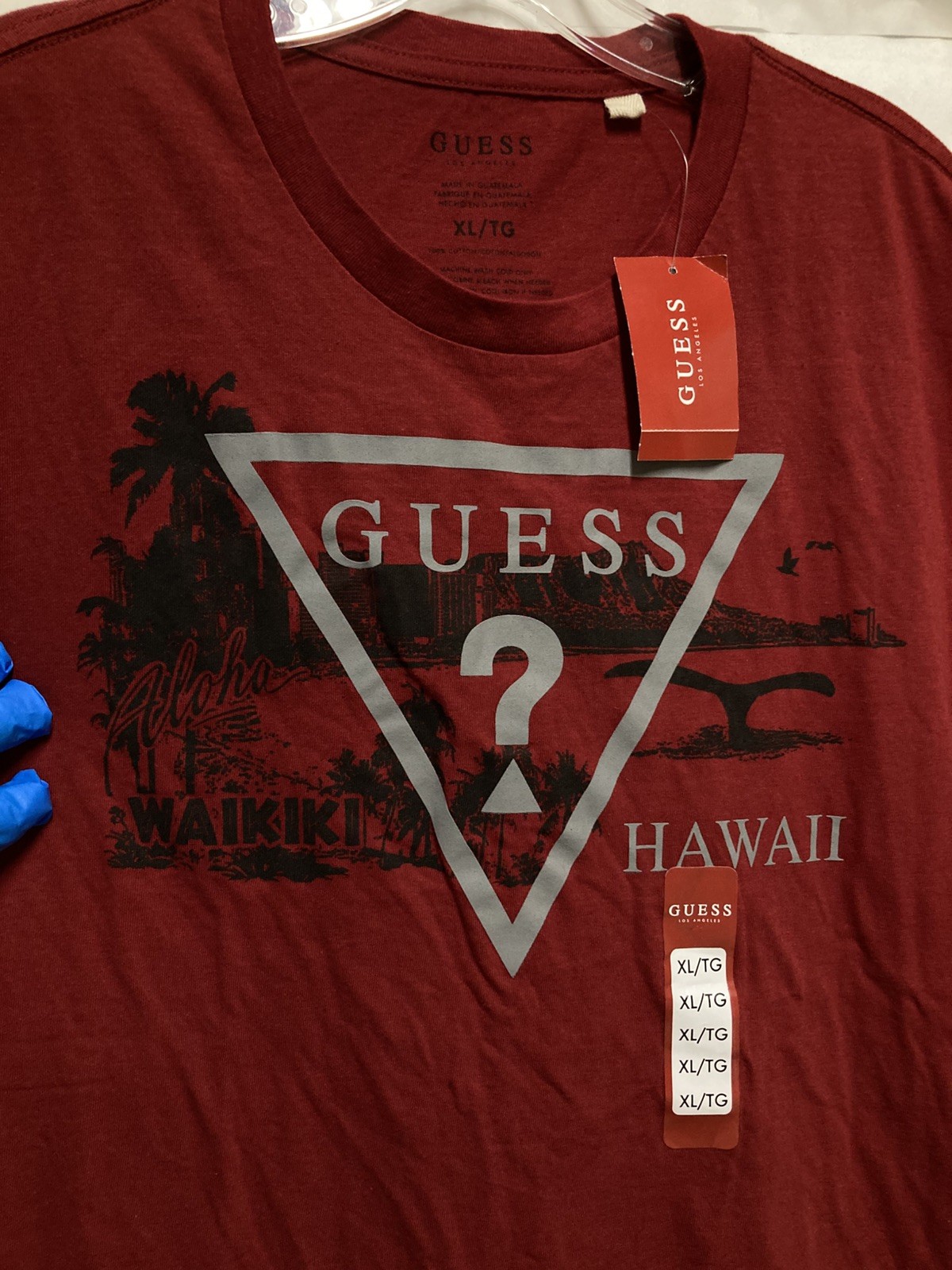 [New] GUESS LOS ANGELES “Hawaii “ Unisex T Shirt; XL; Red Wine; New with Tag