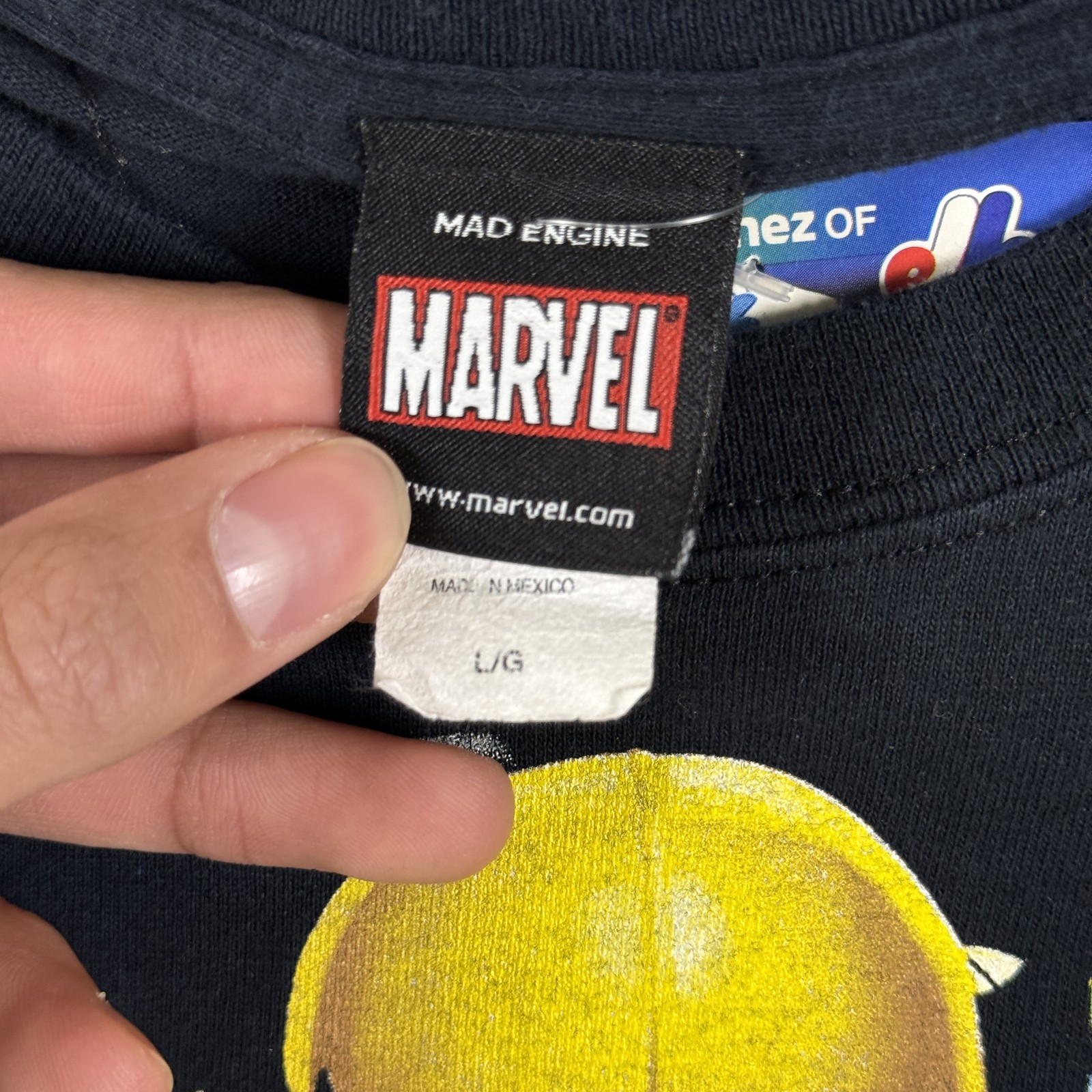 Marvel T-Shirt Men&rsquo;s L Black Superhero Charecters Movie TV Promo Cut Tag