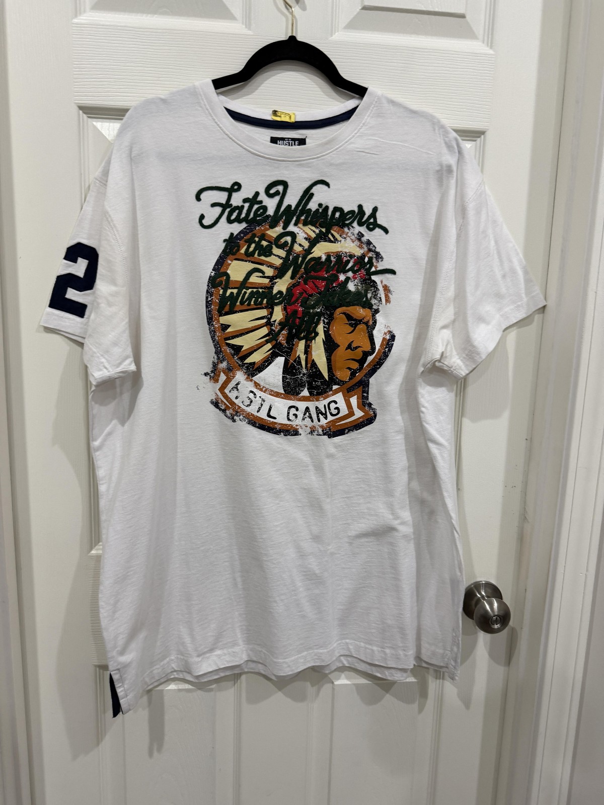 Hustle Gang Shirt Mens XL White Fate Whispers Warrior Graphic 32 Patch Tee