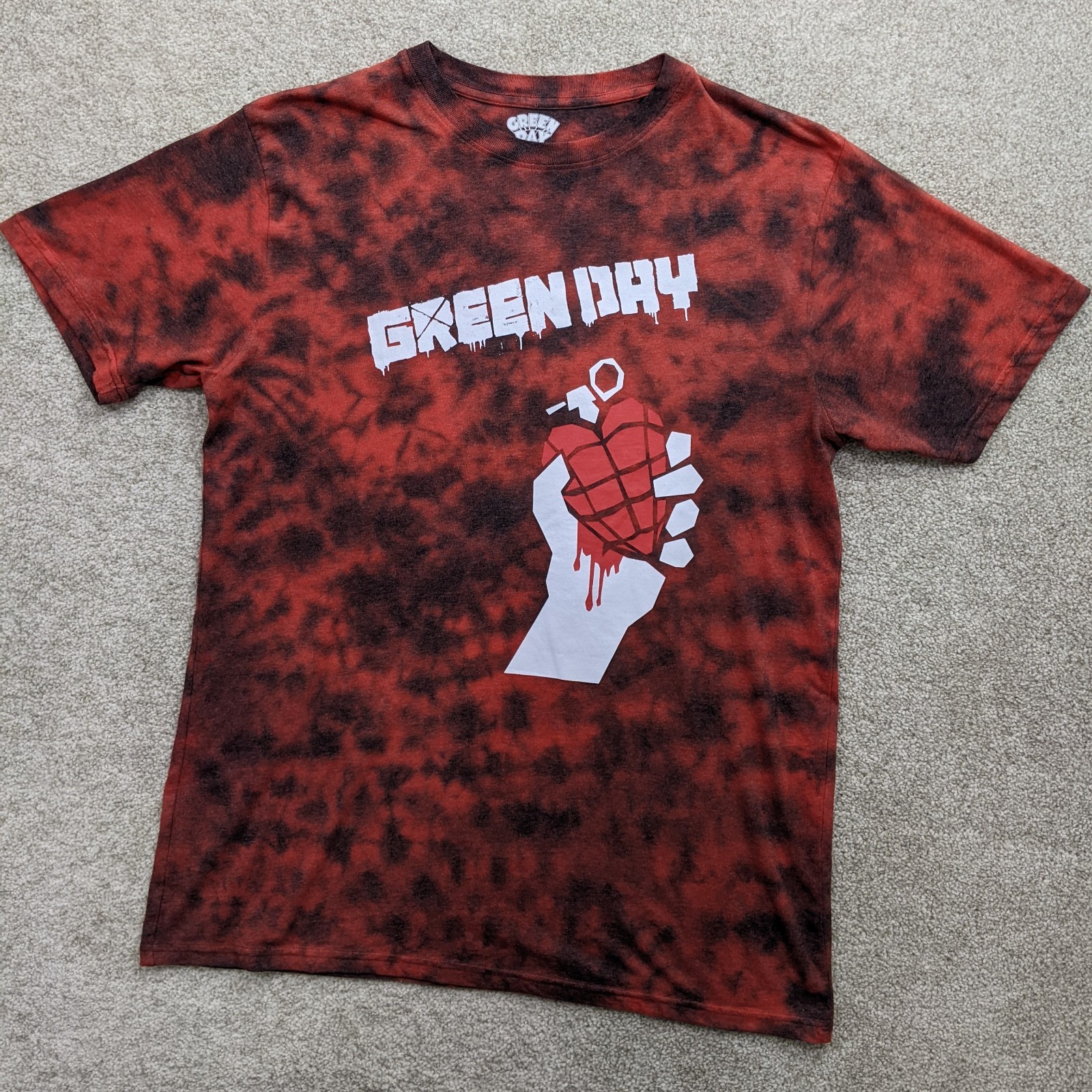 Green Day T Shirt Size L Large American Idiot Heart Grenade Red Black Tie Dye