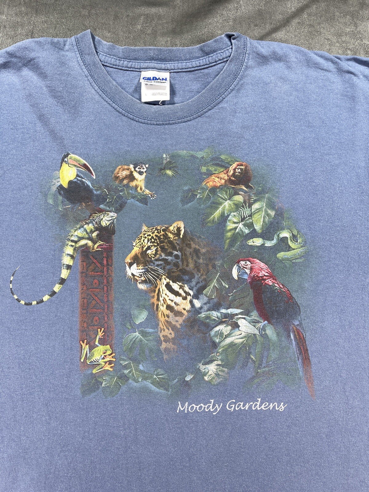 Blue Vintage MOODY GARDENS Galveston TEXAS Gulf Beach Animals Large Shirt