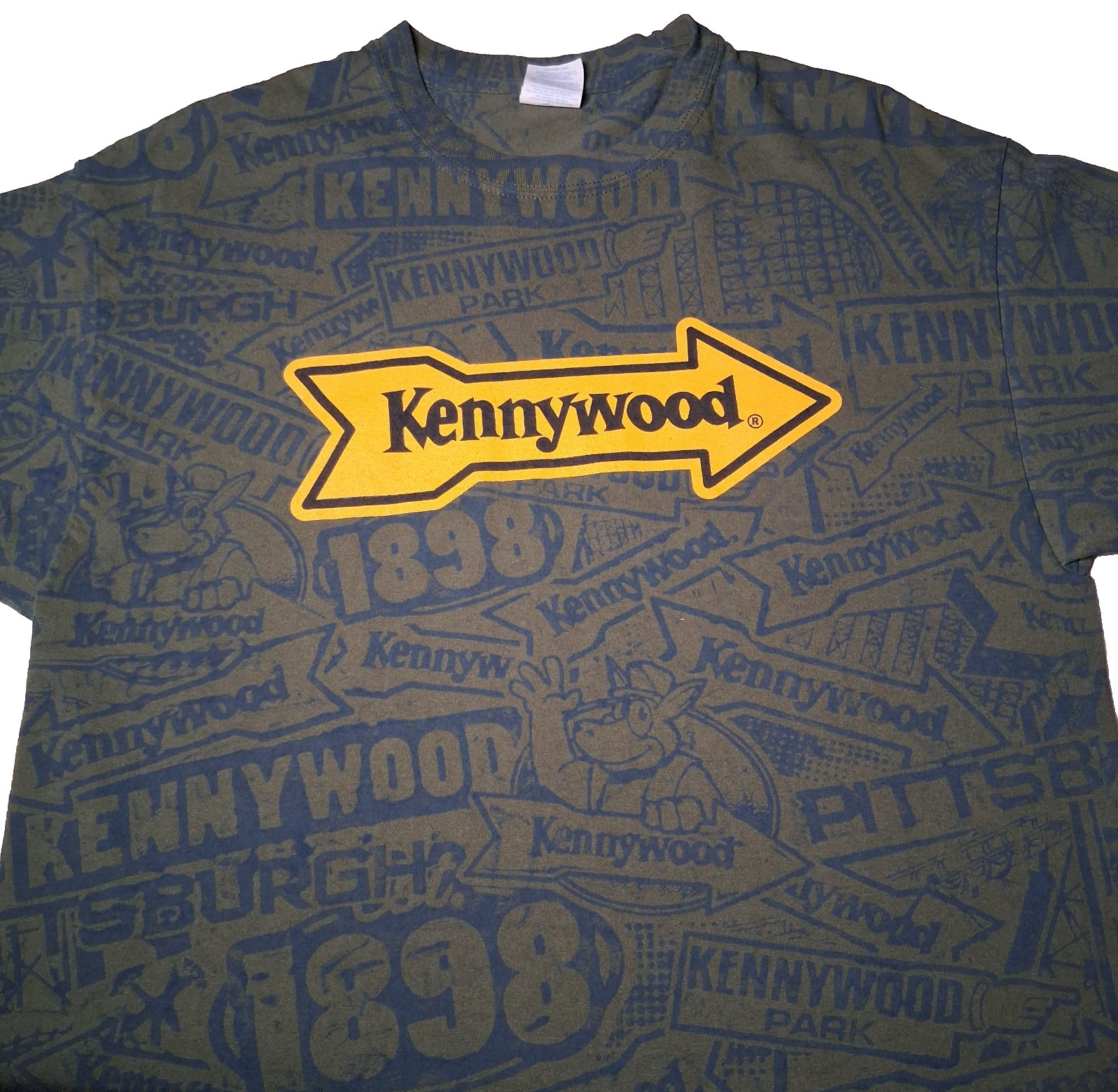 Kennywood Shirt Men Large All Over Print Army Green Amusement Park Pittsburgh PA