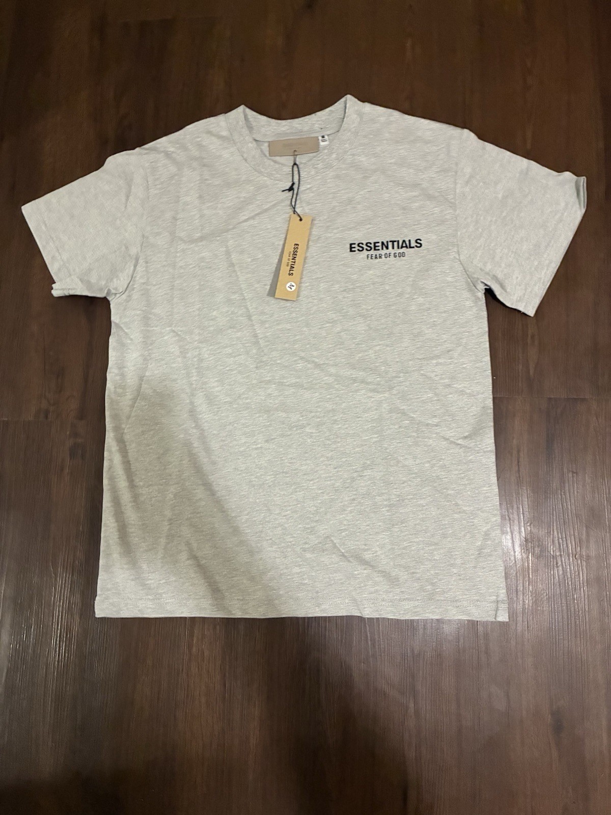 Essentials Fear of God Men&rsquo;s L Gray Cotton Crew Neck Short Sleeve Logo Tee