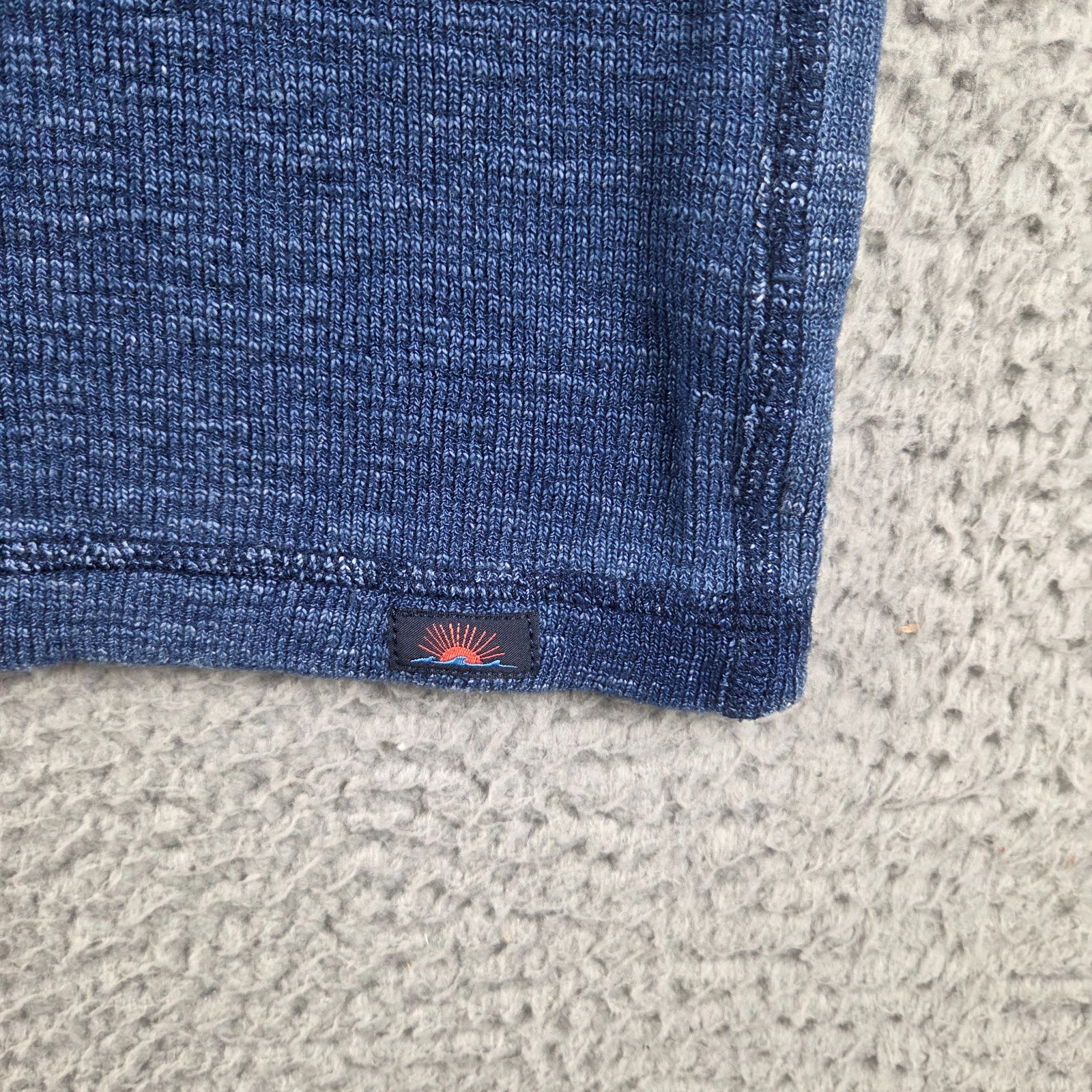 Faherty Henley T Shirt Mens Medium Indigo Dyed Button Long Sleeve Cotton