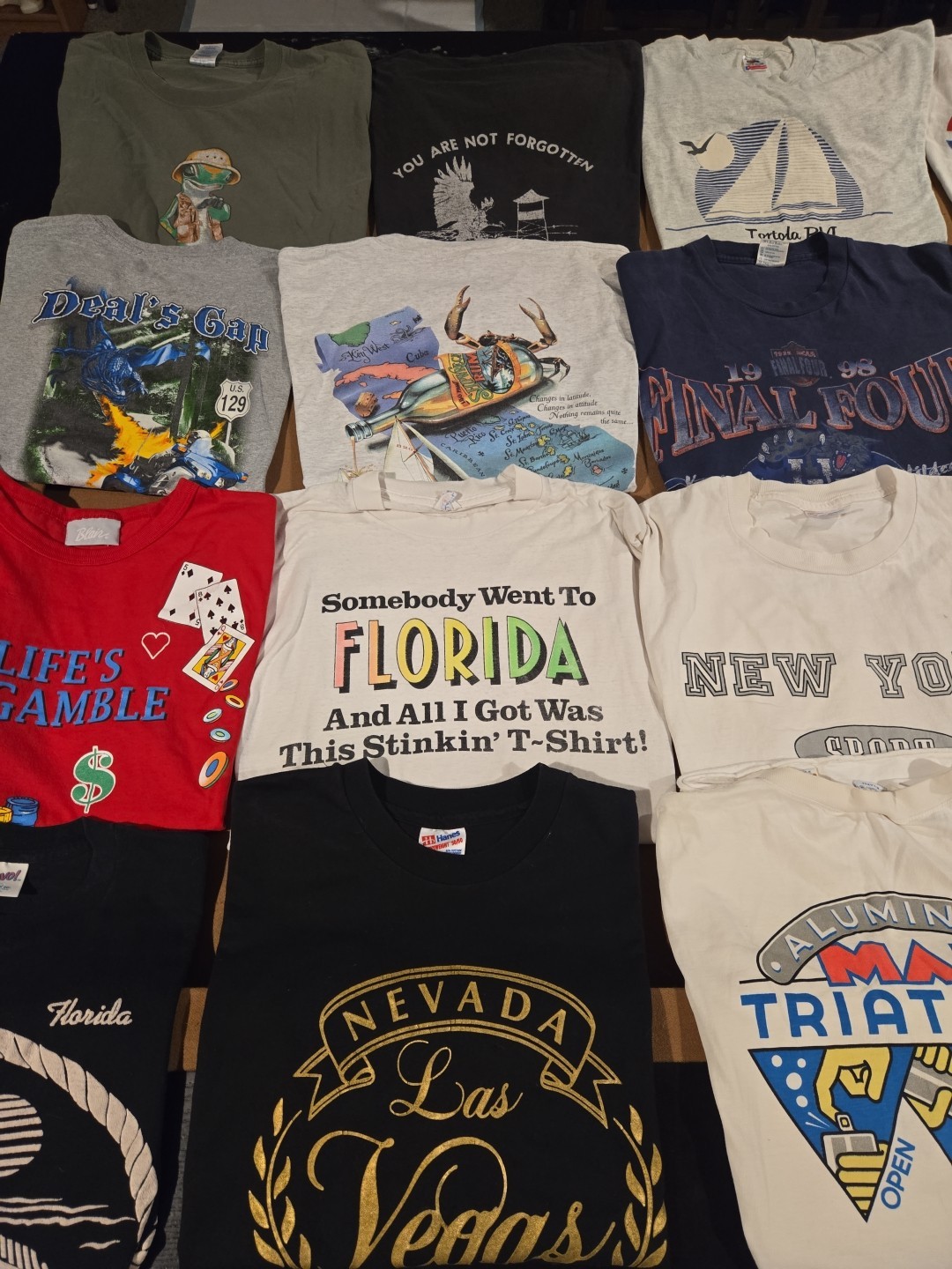 Wholesale Lot of 24 Vintage Mix Short Sleeve T Shirts Single Stitch Mix Sizes