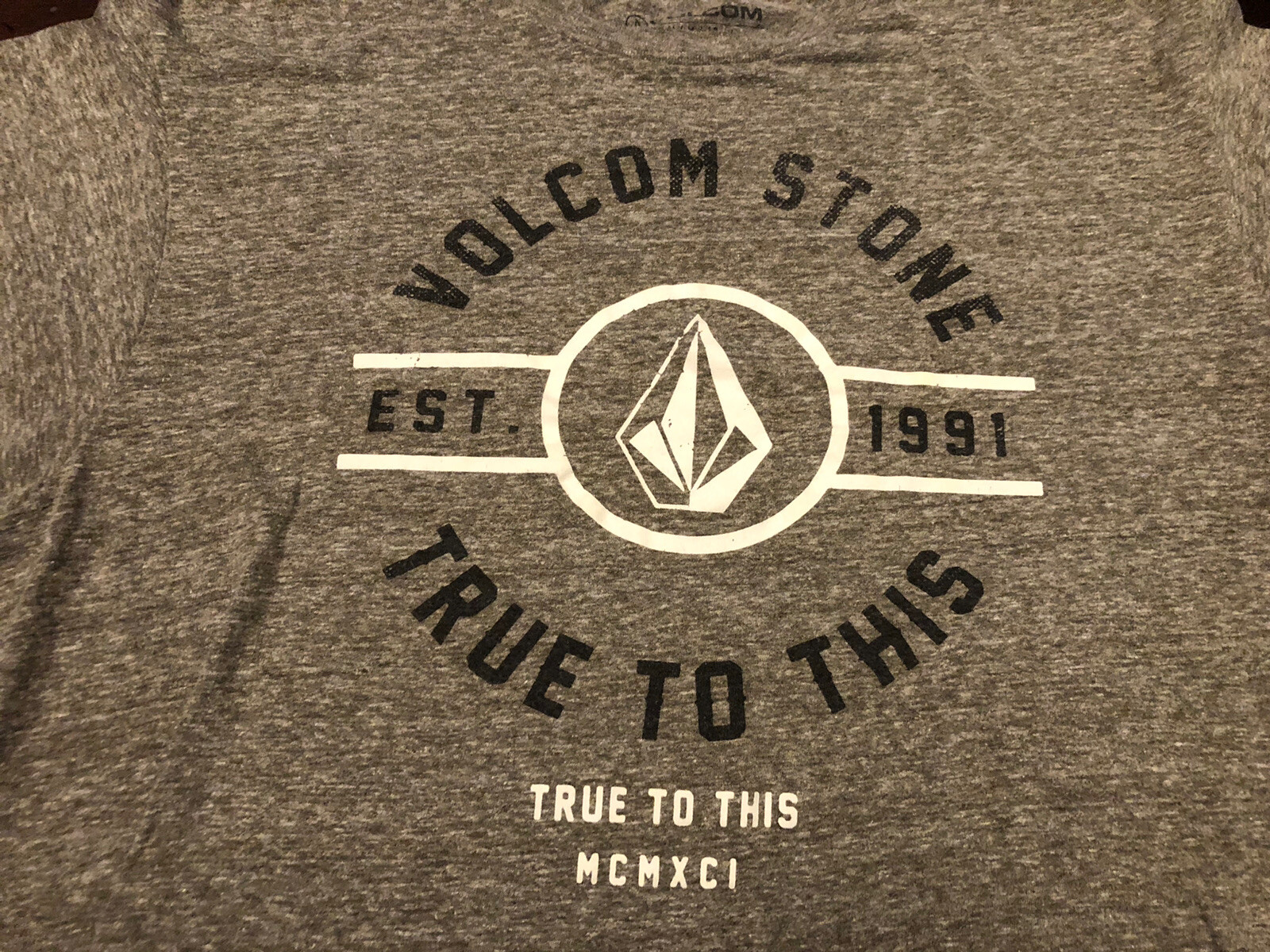 VOLCOM STONE TRUE TO THIS T Shirt (Graphic Tee) Gray- Size medium- Pre-owned
