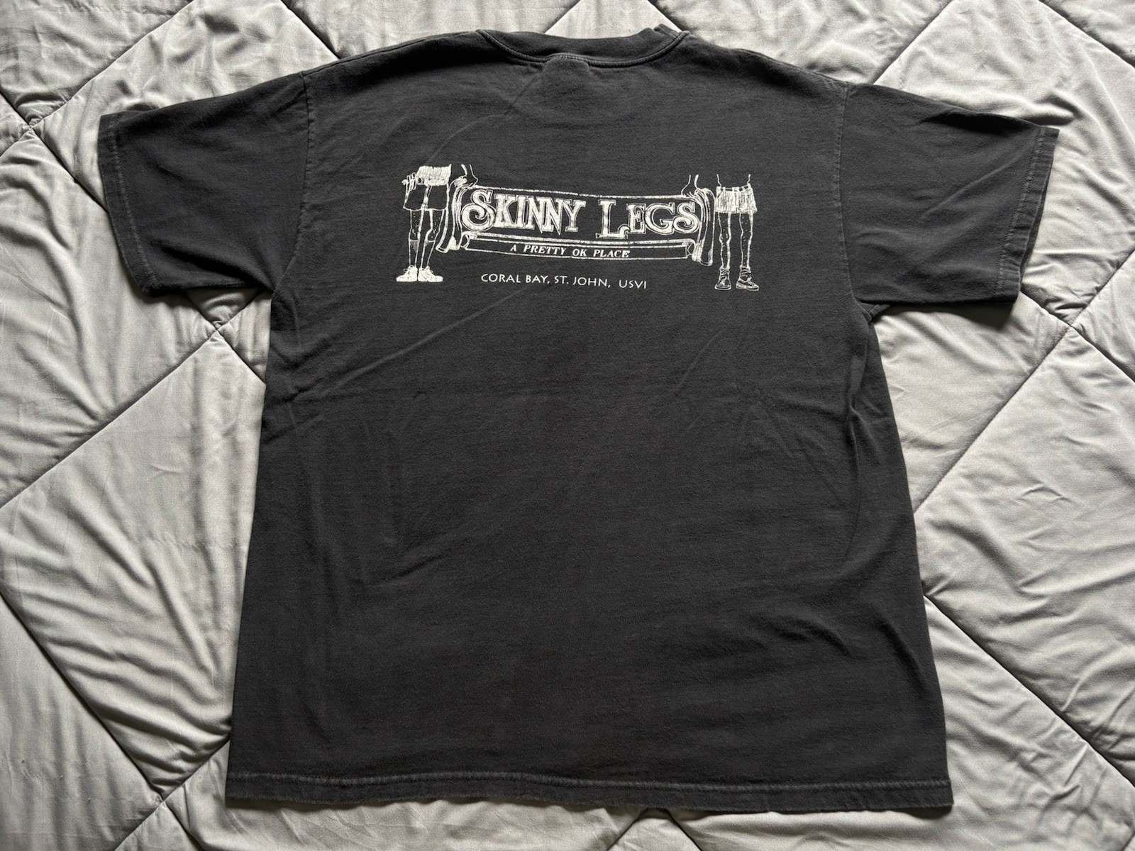 Vintage Skinny Legs Bar Tee USA Size L Beefy T