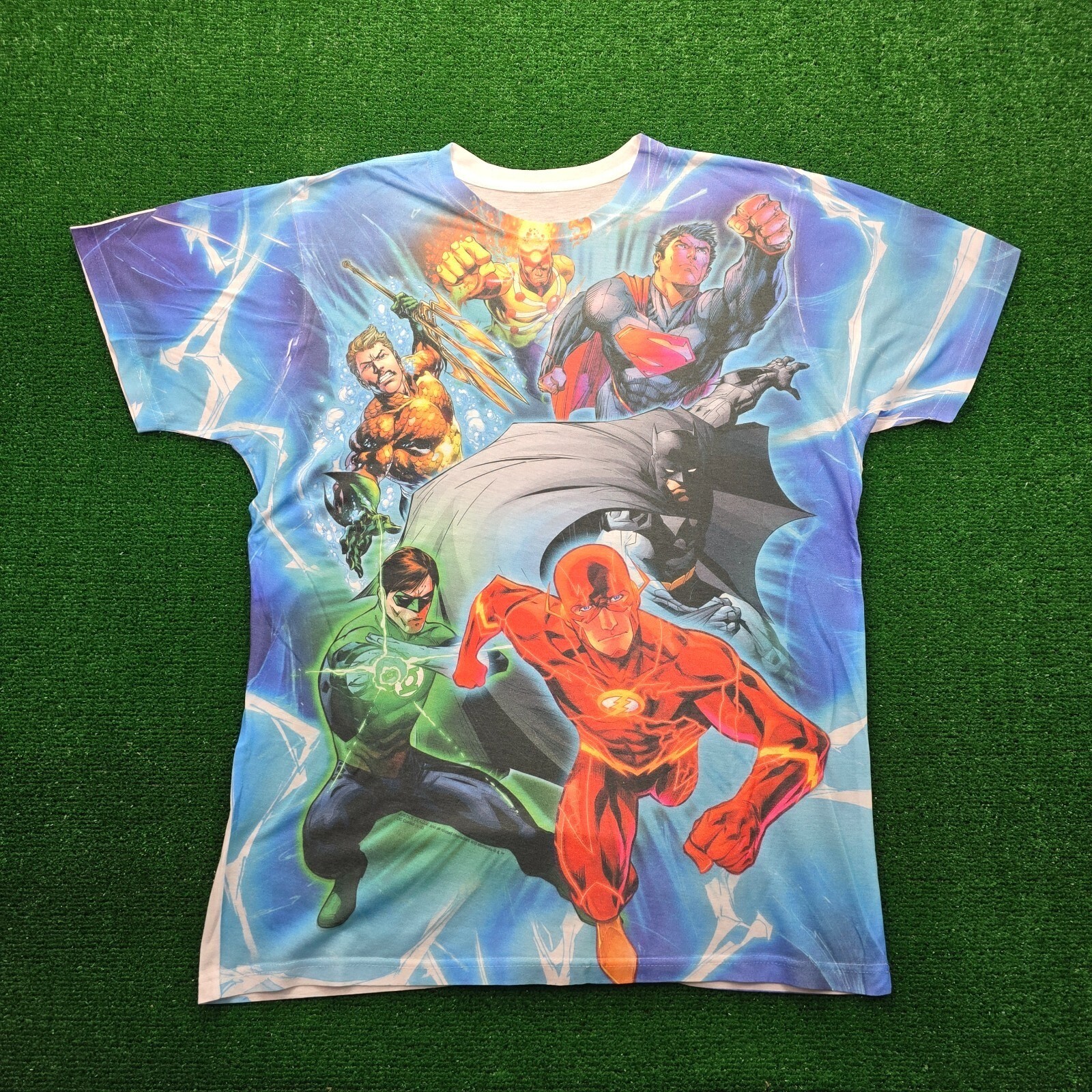 DC Comics Justice League Tshirt Mens Large Superman Batman Flash Green Lantern
