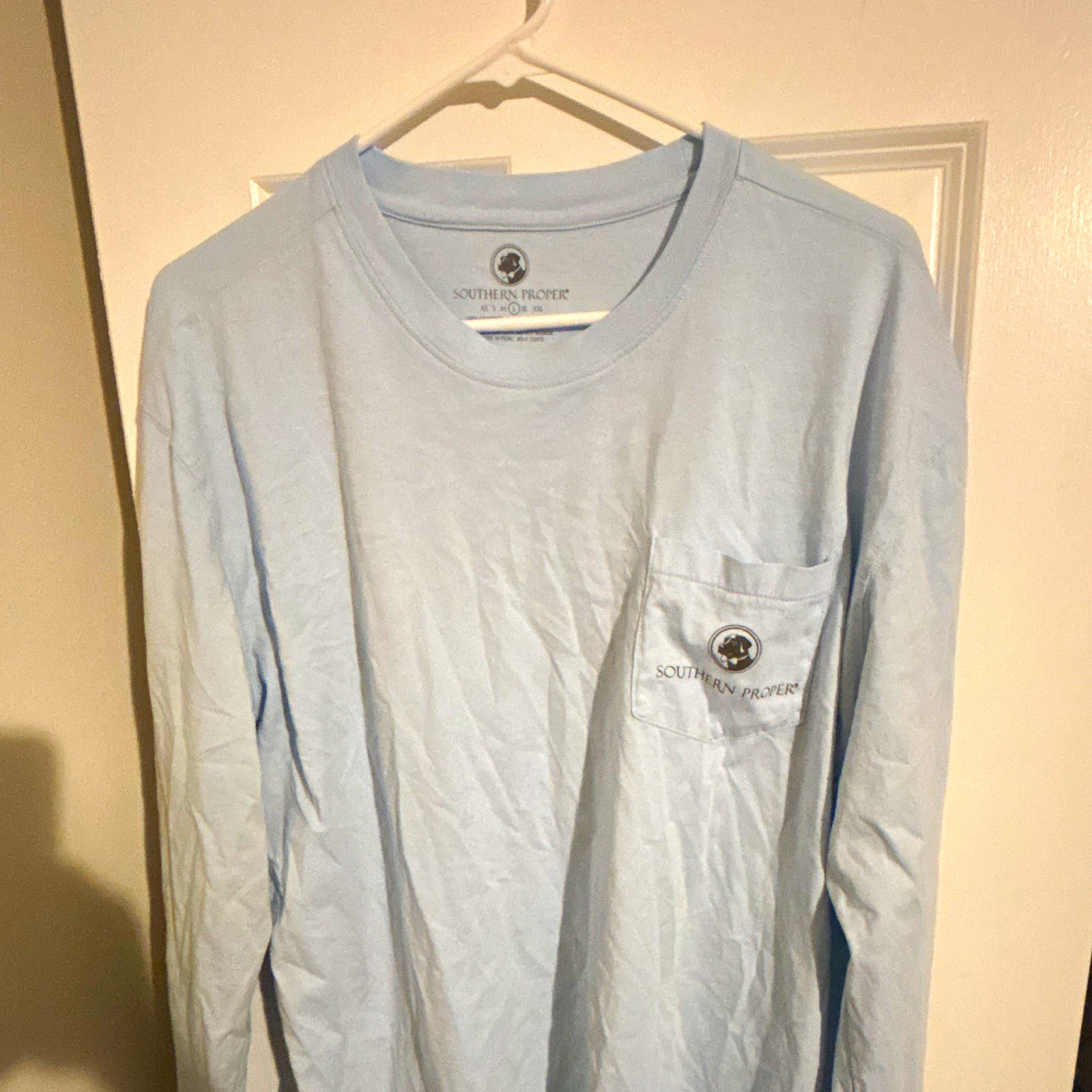 Southern Proper Men&rsquo;s Light Blue Dog Logo Graphic Crew Neck Pocket Tee L