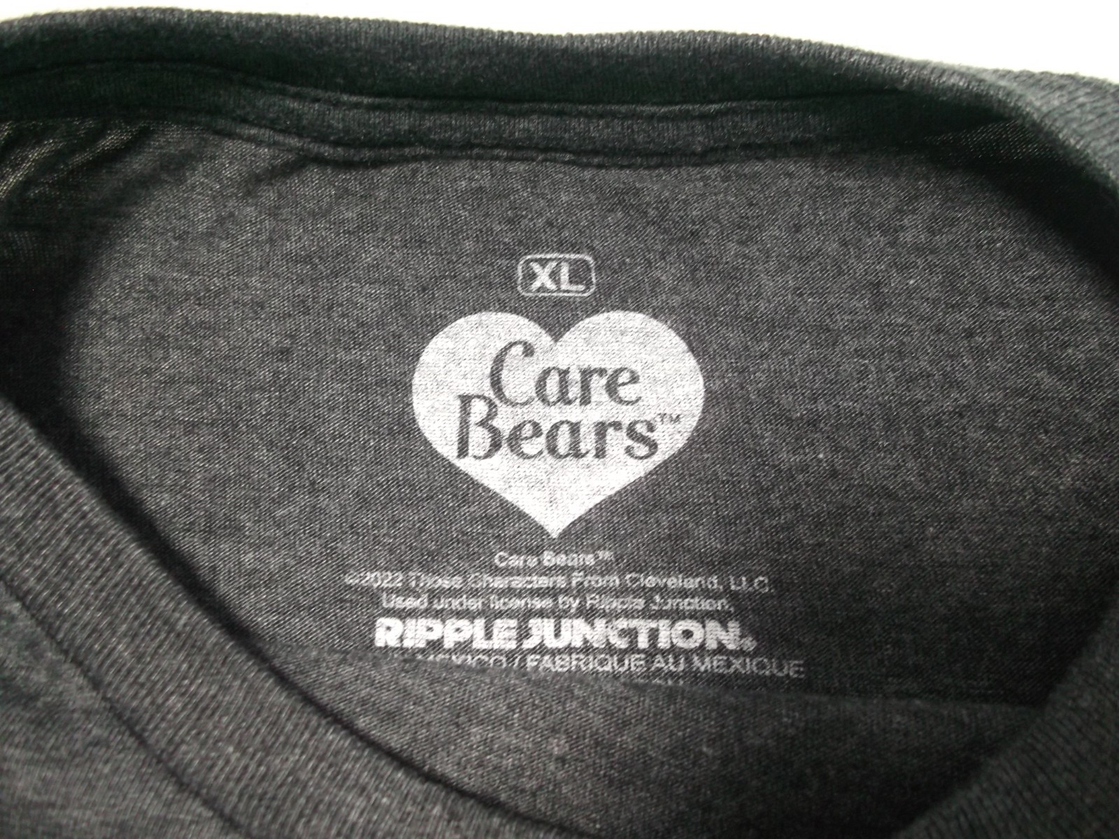 Care Bears T-Shirt Men&rsquo;s Sz. XL (W 24in x L 29in) Gray