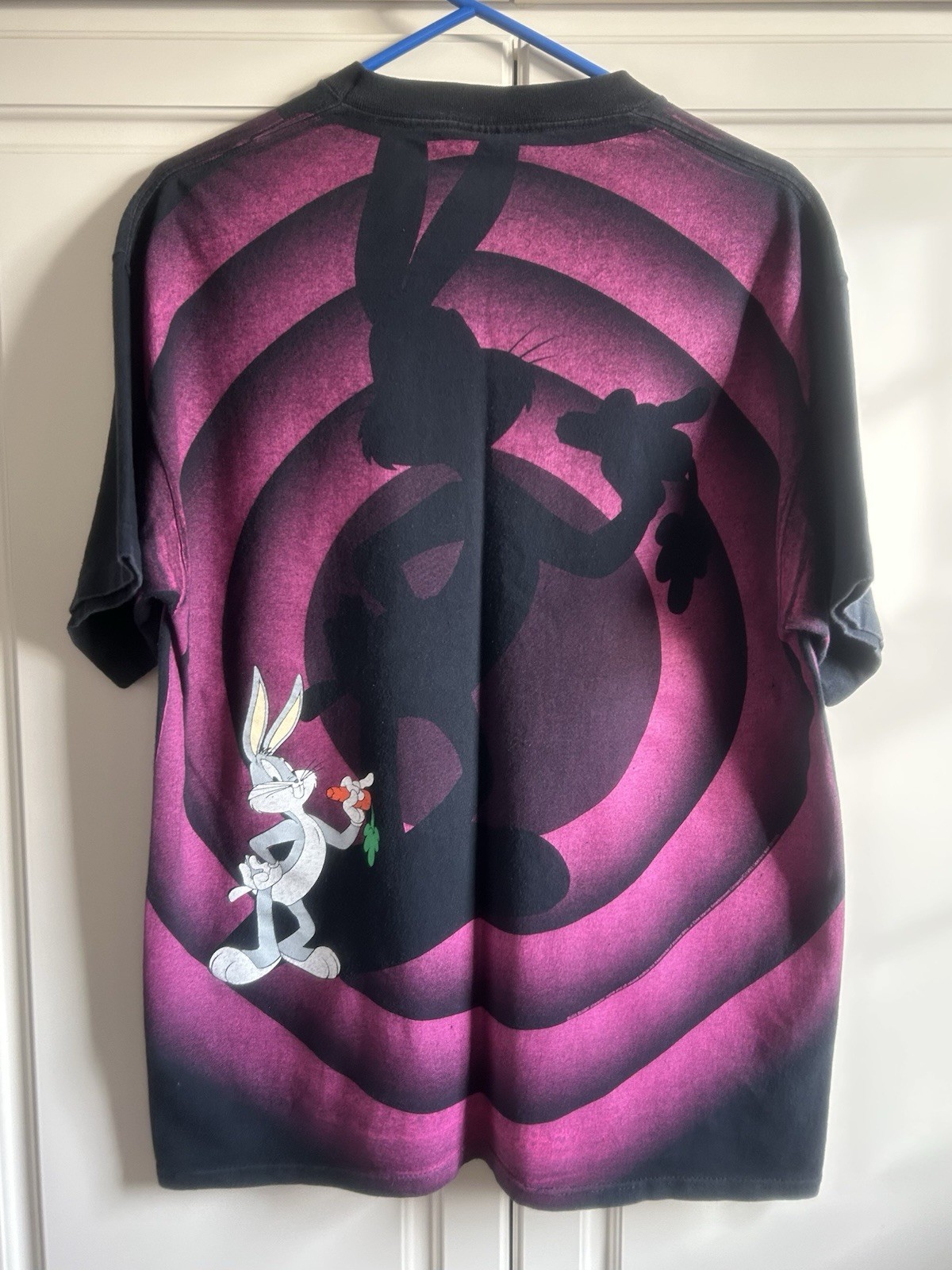 Vintage 1992 Wild Oats Looney Tunes Bugs Bunny Shadow All Over Print T-Shirt XL