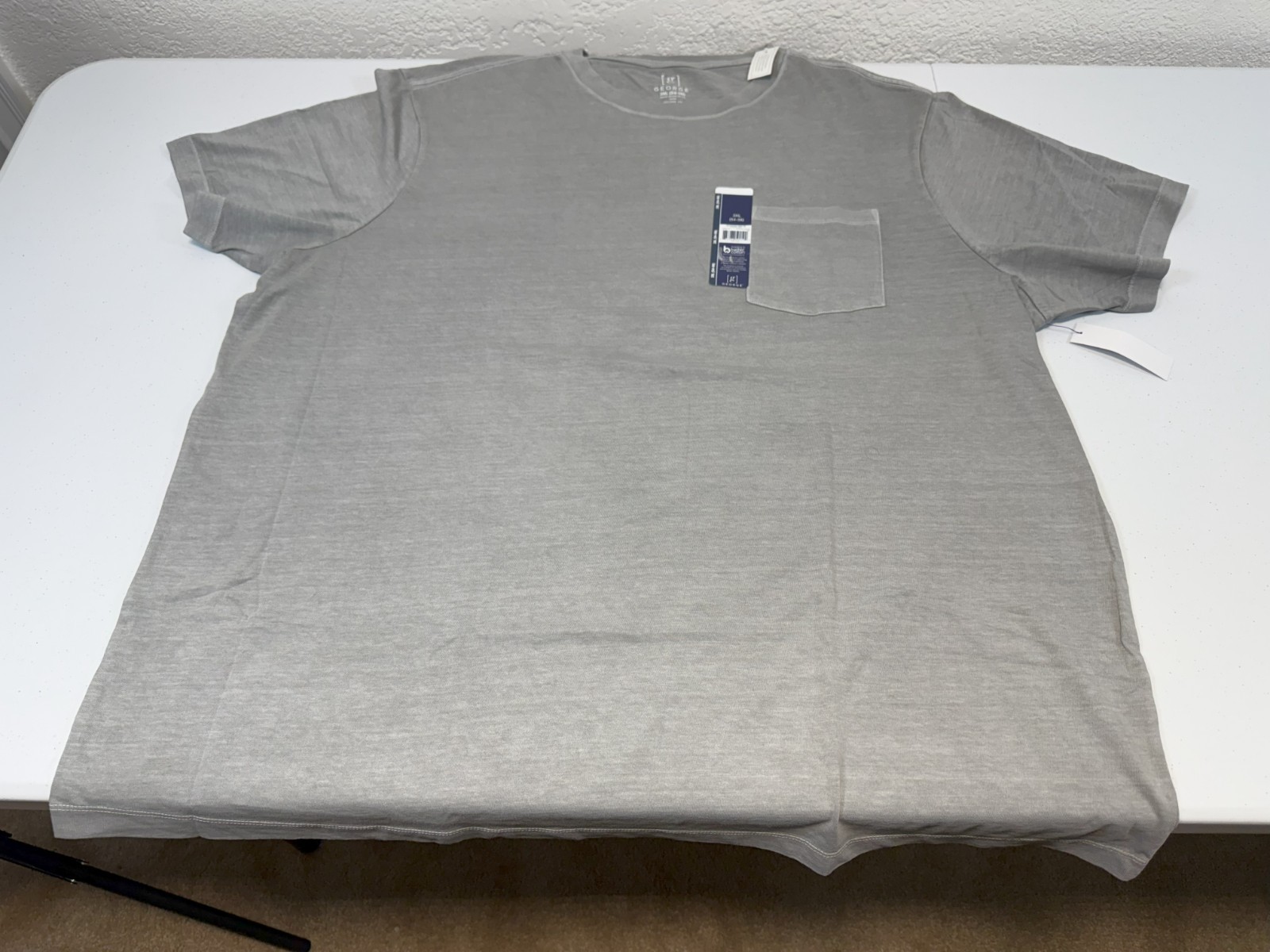 Men&rsquo;s Shirts, (New w/tags), George Short Sleeve Crew Neck Pocket Tee 3XL (54-56)