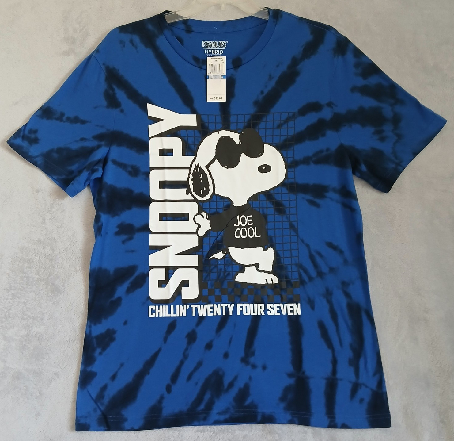 SNOOPY Men&rsquo;s XL Joe Cool Tee Shirt Peanuts Chillin&rsquo; 24/7 Tie Dye Blue Hybrid NWT