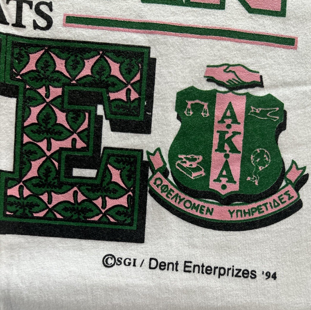 VTG 1994 AKA Alpha Kappa Alpha T Shirt L Phenomenal Woman Maya Angelou RARE