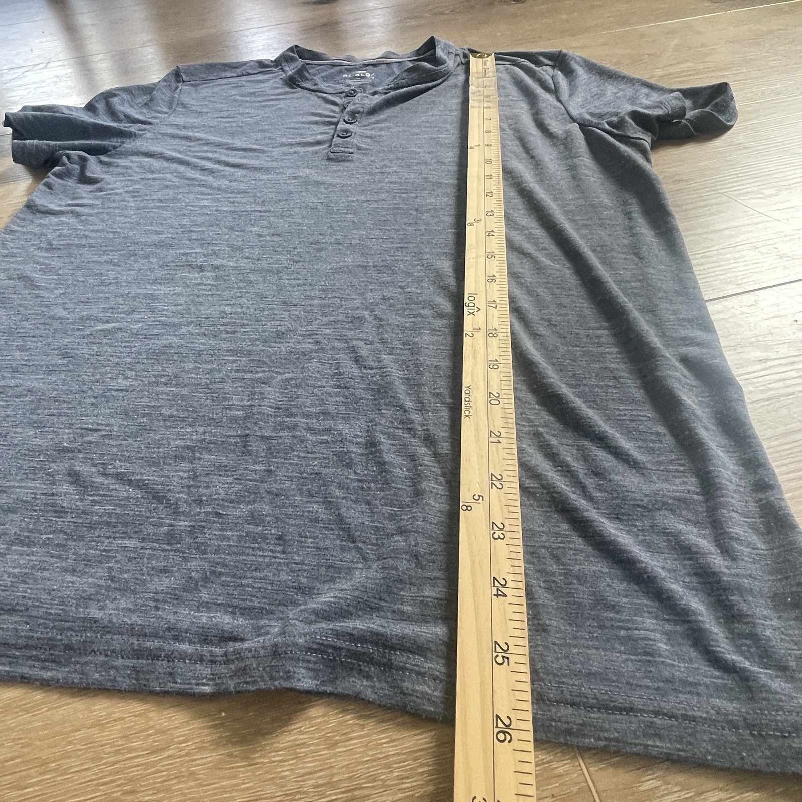01 Algo Performance Merino Wool Henley Shirt Mens Medium Gray Short Sleeve