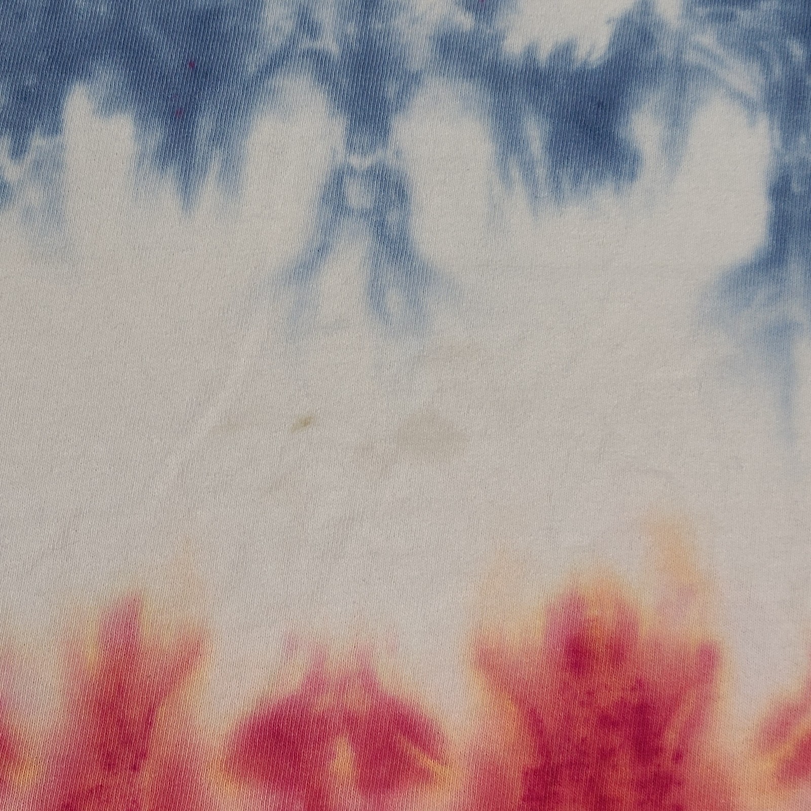 Gildan | Men&rsquo;s Handmade Red Blue White Tie Dye Short Sleeve T-shirt | Size XL