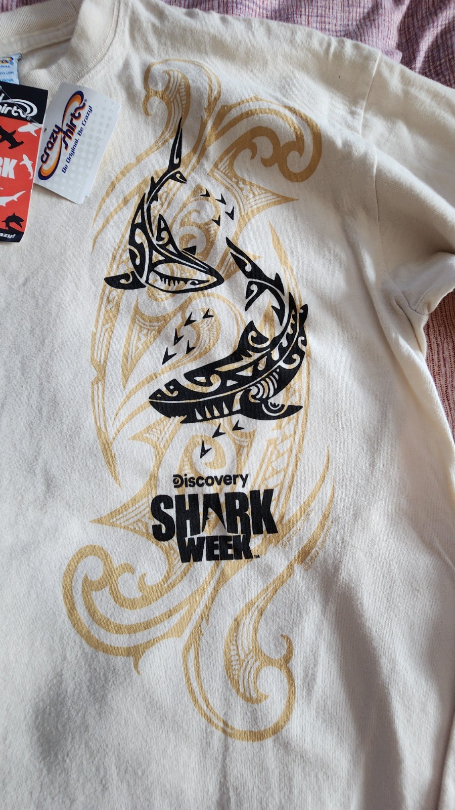 Crazy Shirts Discovery Shark Week Mens Medium Long Sleeve Coconut Dyed NWT