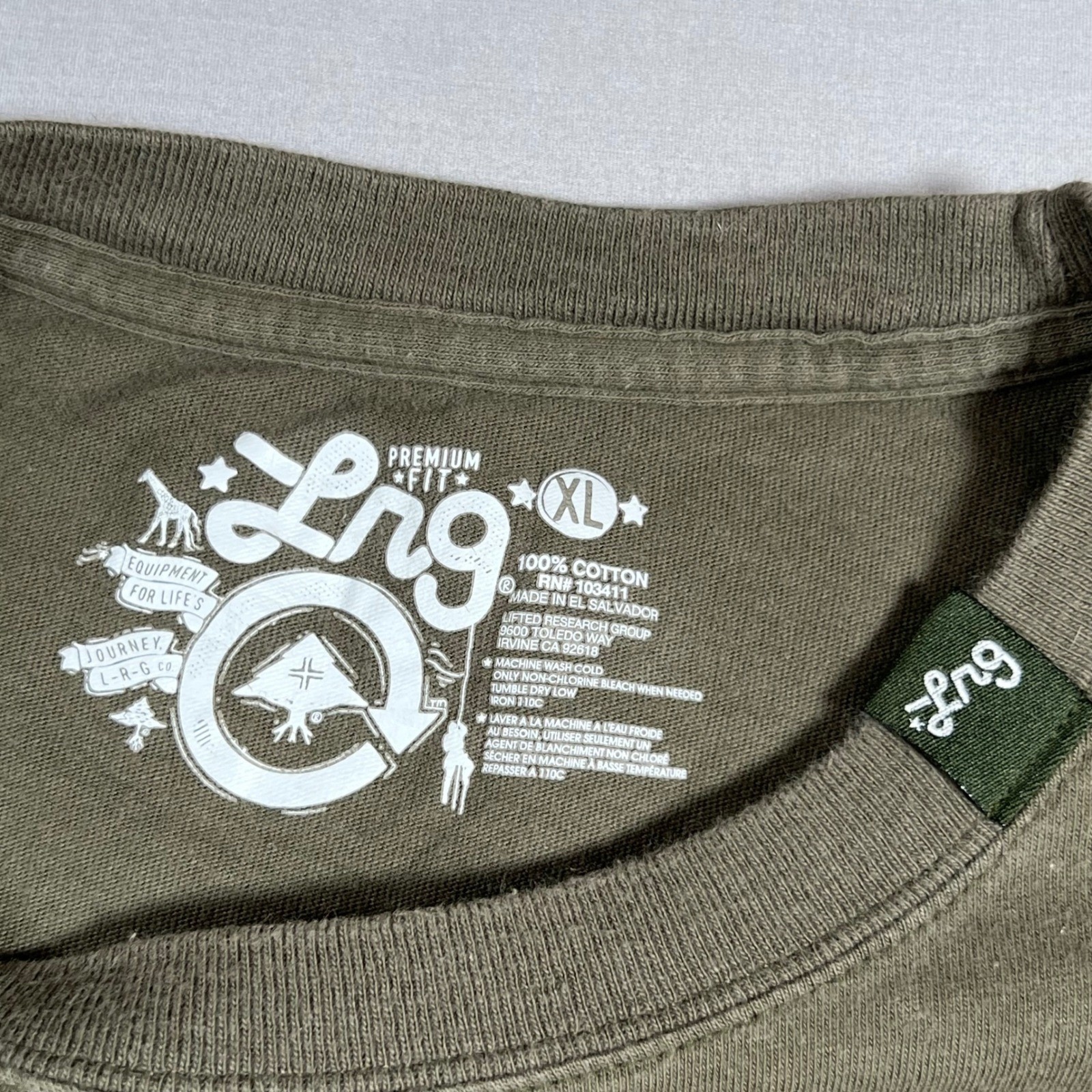 LRG Lifted Research Group T-Shirt Mens XL Olive Green Graphic Tree Logo Y2K