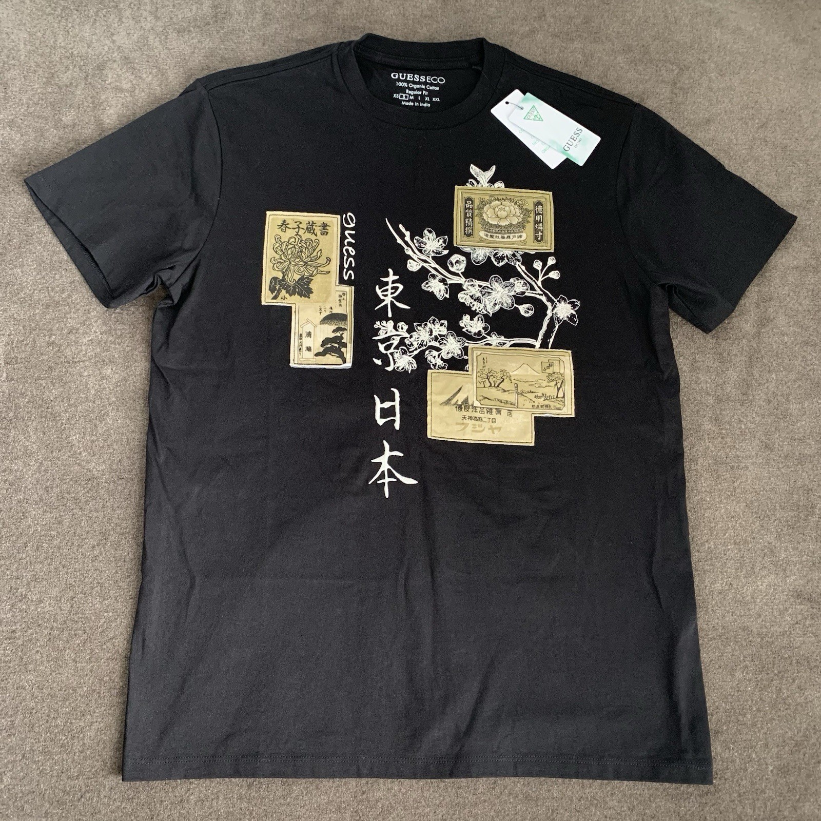 GUESS Men&rsquo;s Small S T-Shirt Short Sleeve Black Crewneck Japanese Stamps Blossoms