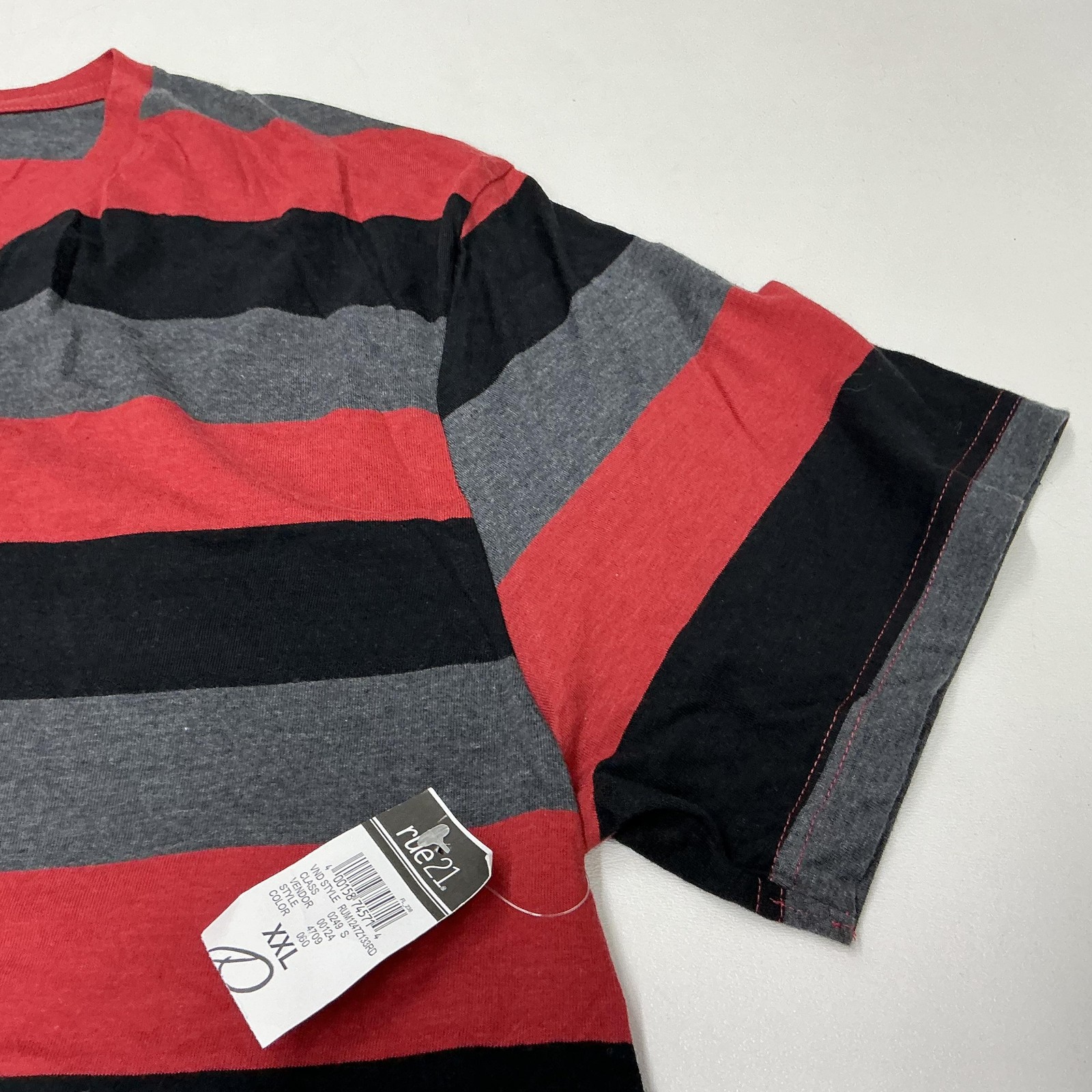Carbon Shirt Mens 2XL Red Gray Black Stripe V Neck Short Sleeve Tagless