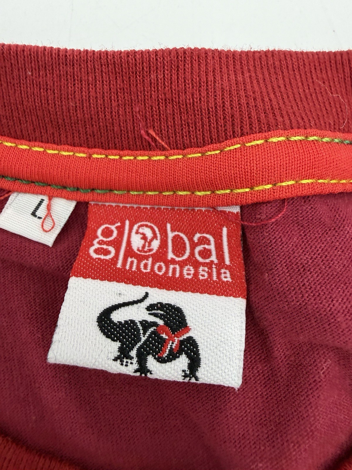 Global Indonesia Komodo Island Graphic T Shirt Size Large New NWOT