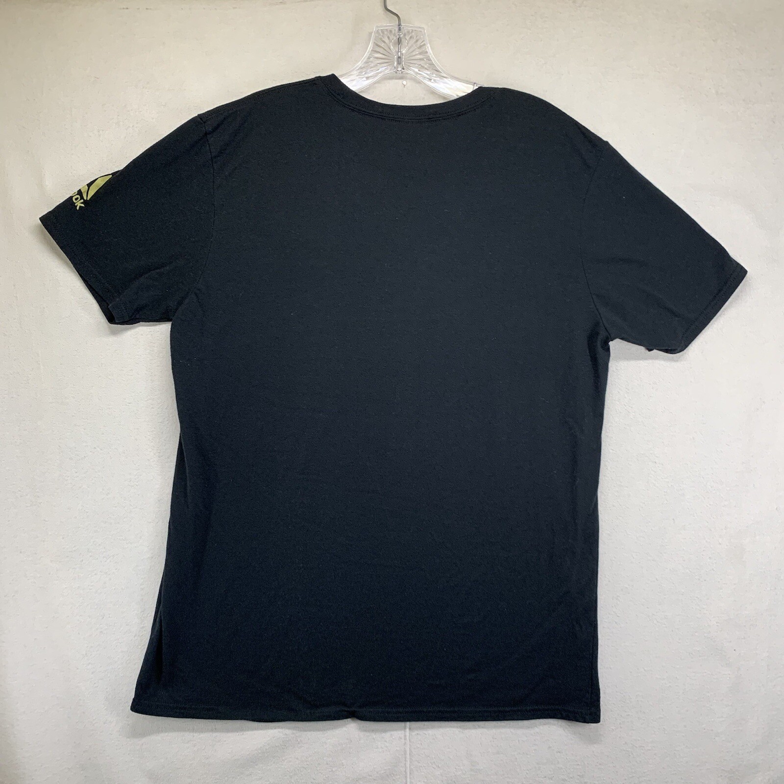 Men’s T Shirt UFC 25 Lots Of Fighters Graphic Reebok Size Medium Thin Black