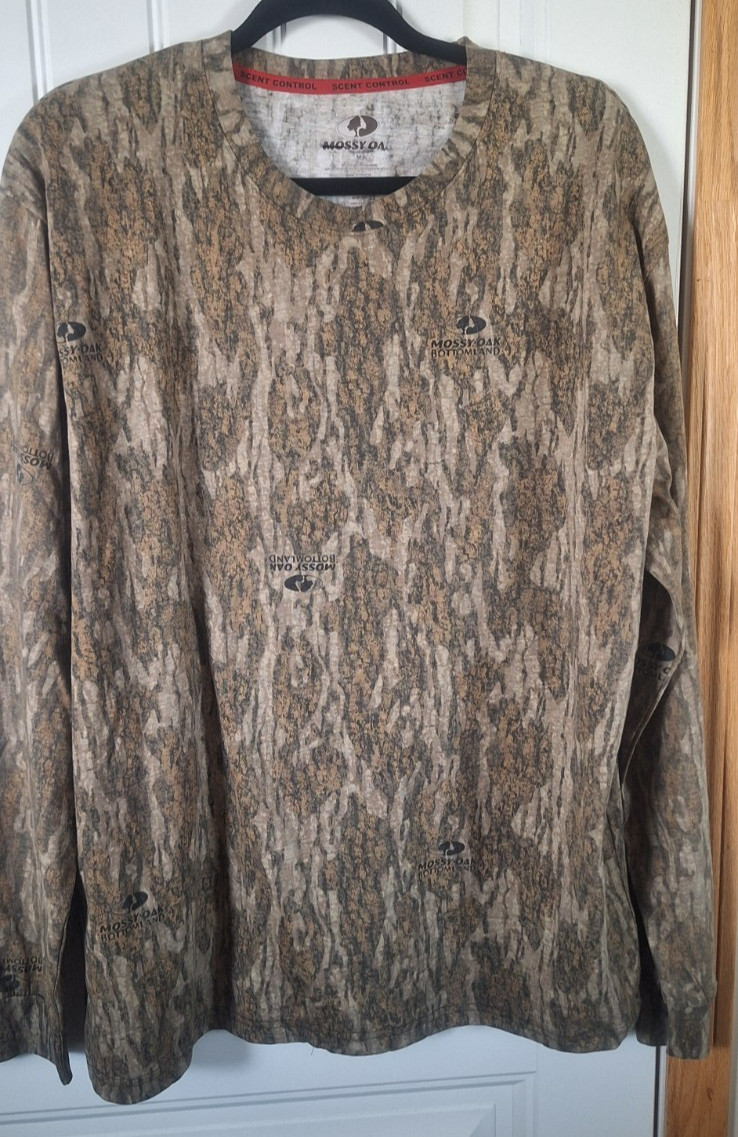 Mossy Oak Men’s Camo Long Sleeve Shirt Size M Hunting Outdoor