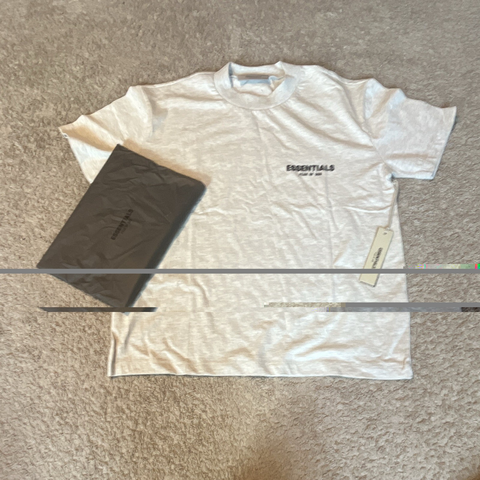 ESSENTIALS Fear of God Men&rsquo;s T-Shirt Size S Dm for details